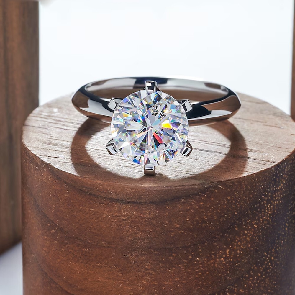 Certified 4 Ct Treated Off White Diamond Solitaire Ring In 925 Sterling Silver