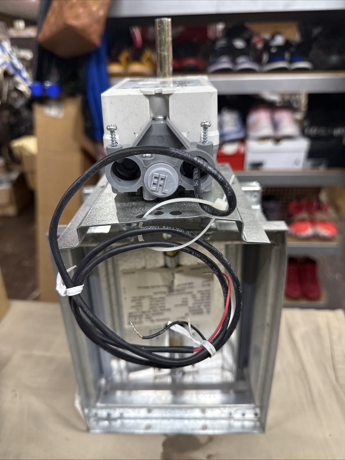 Greenheck Control Damper VCD-23 10X8 W/Siemens GJD121.1U Actuator