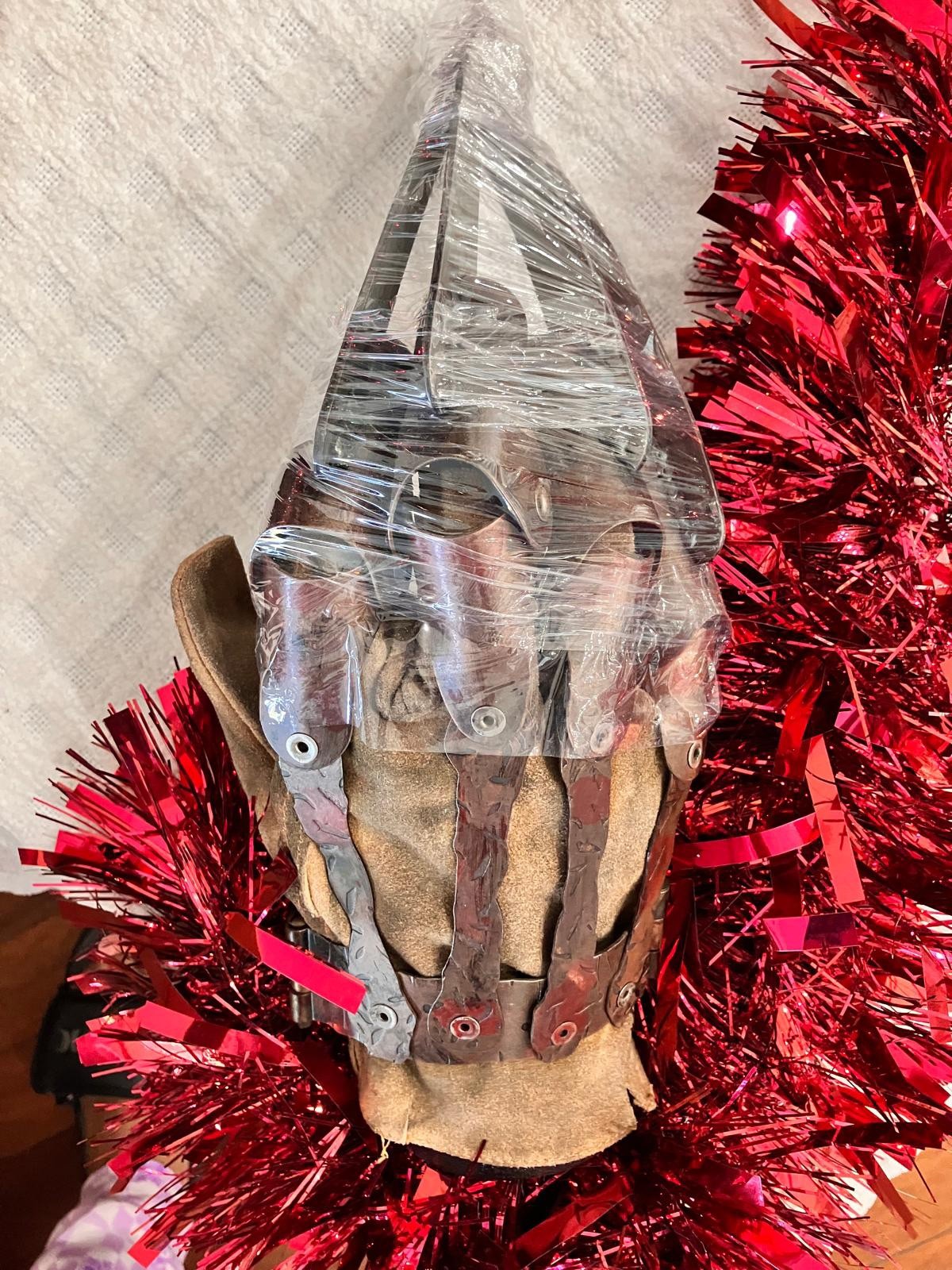 Rare NECA Rubies Freddy Krueger Metal Glove Replica (Loose) Nightmare Elm Street