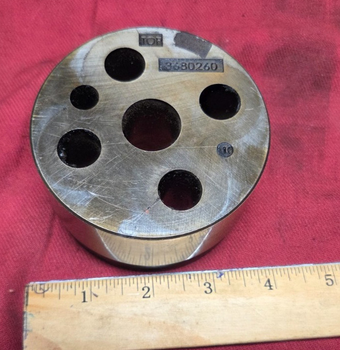 CUMMINS  ISX ENGINE IDLER GEAR 3680260