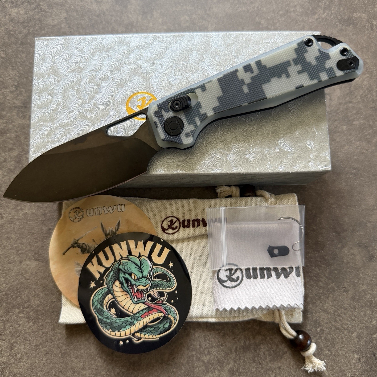 KUNWU KNIVES Pulsar Folding Knife (Digital Camo G-10/Elmax) X705MO - EDC - NEW!