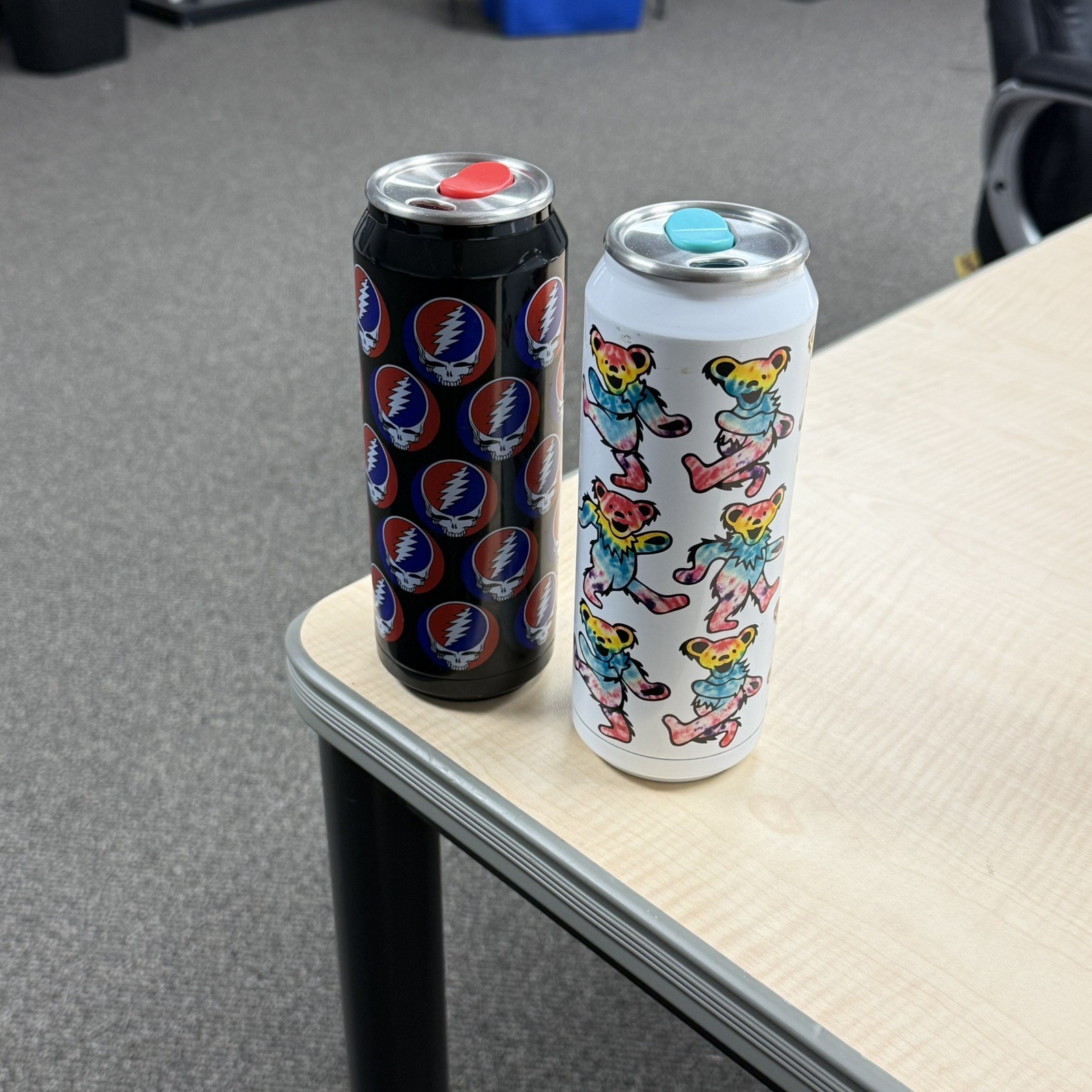 Grateful Dead Steal Your Face/ Dancing Bears 16 Oz Can Tumbler Igloo Coolers