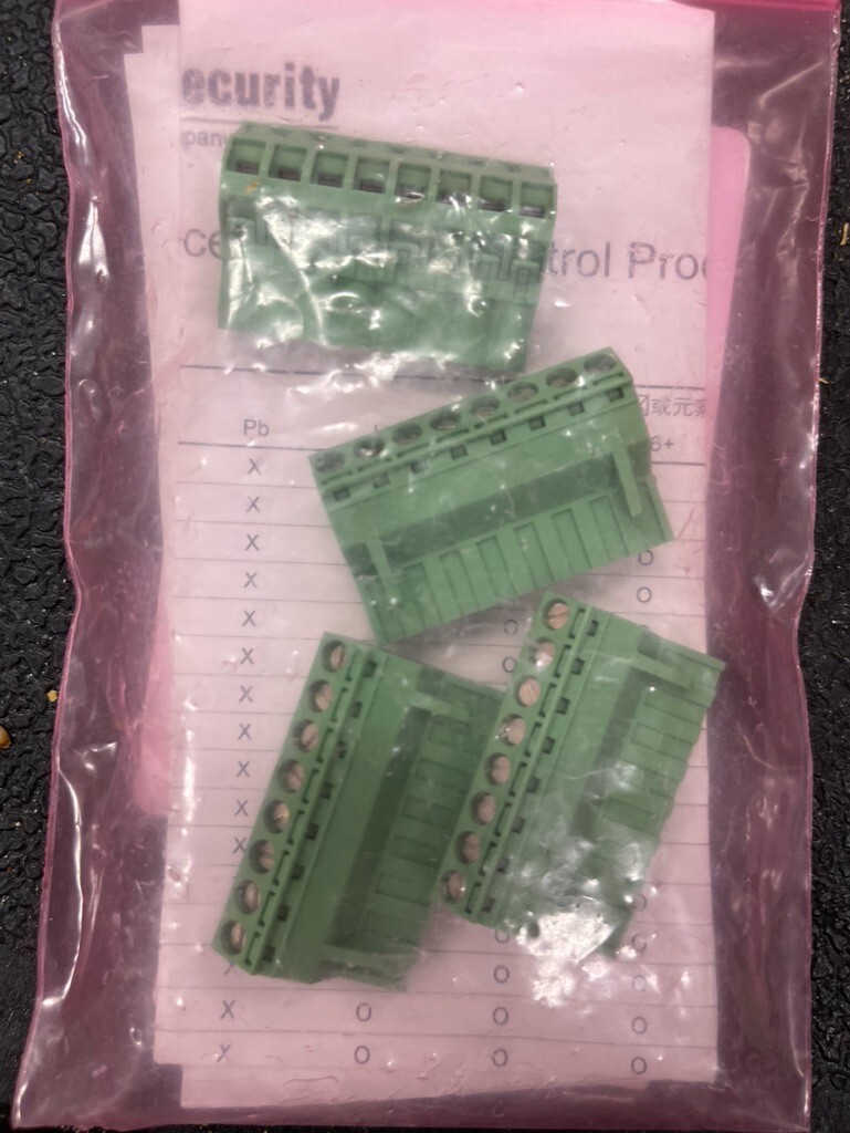 UTC Fire & Security 8RP Connector Kit 520998002