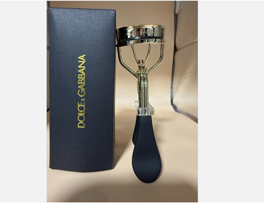 Dolce & Gabbana Eyelash Curler   Authentic & New Makeup Tool