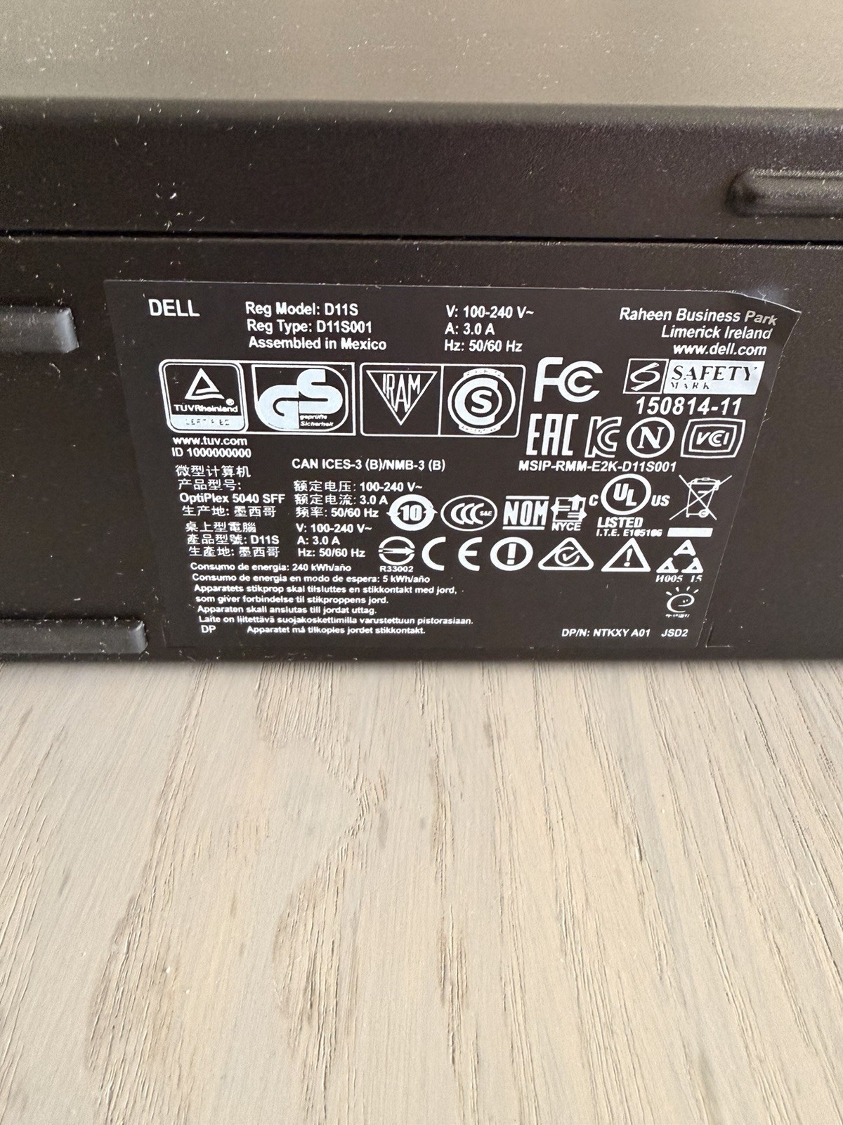 Dell OptiPlex 5040 Small Form Factor Intel i5-6500 3.2GHz 8GB DDR3L 500GB (V5)