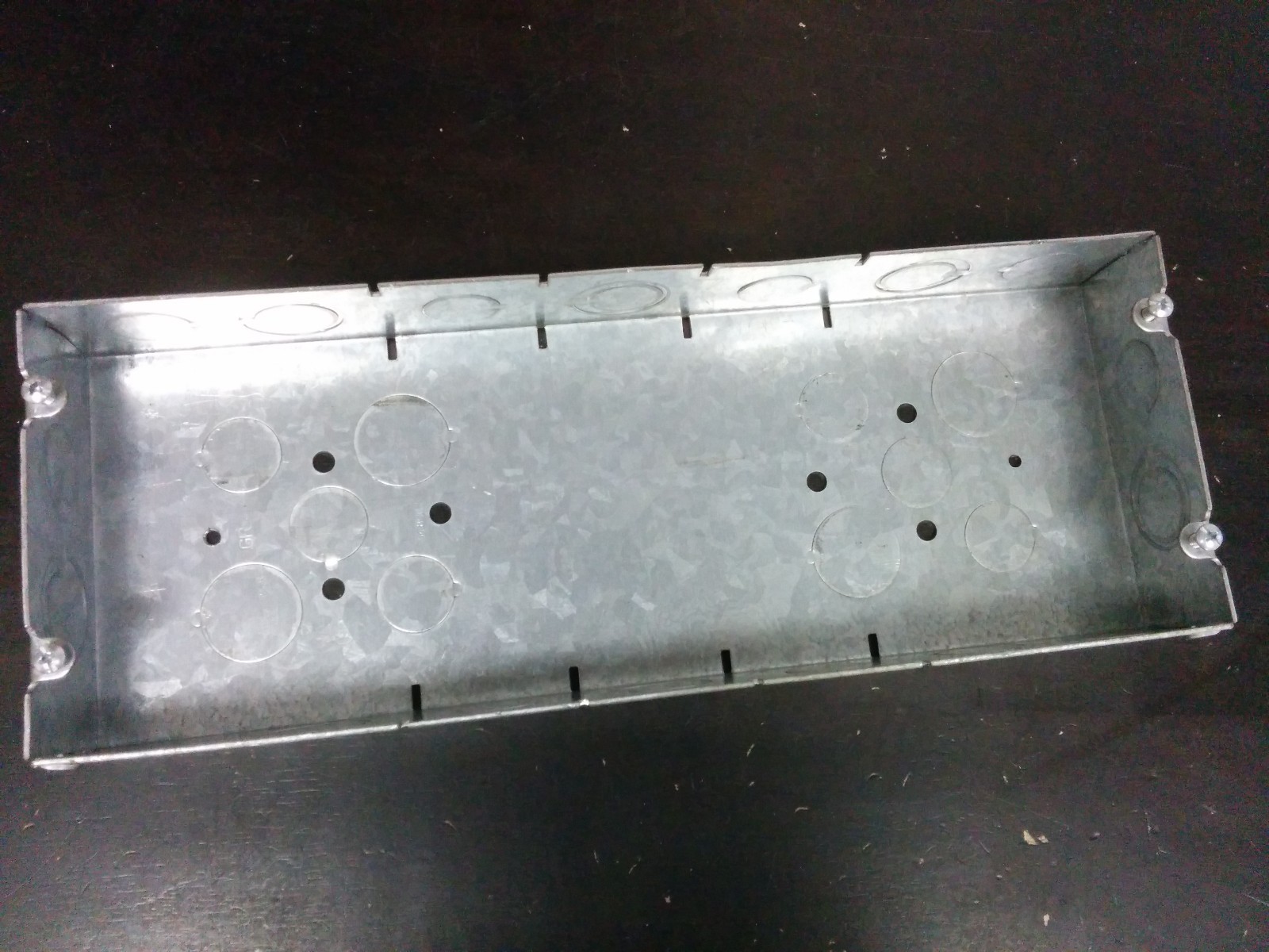 NEW 5-Gang Five Multi Device Rough House Box Steel 1-5/8" Deep 1/2" 3/4" KO