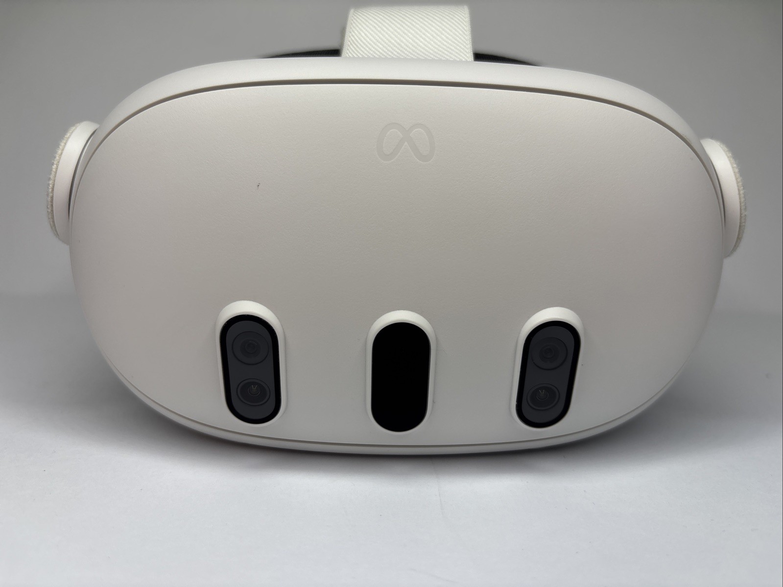 Meta Quest3 128GB VR Headset ONLY (No controllers) Free Shipping
