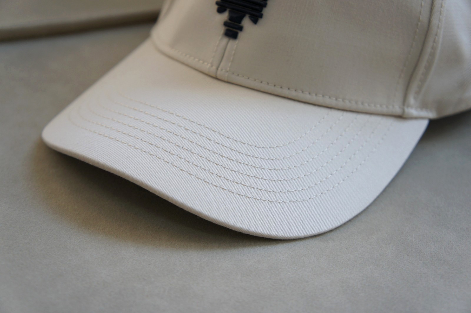 New Genuine Maserati Trident Beige Baseball Adjustable Snapback Cap Hat Patch