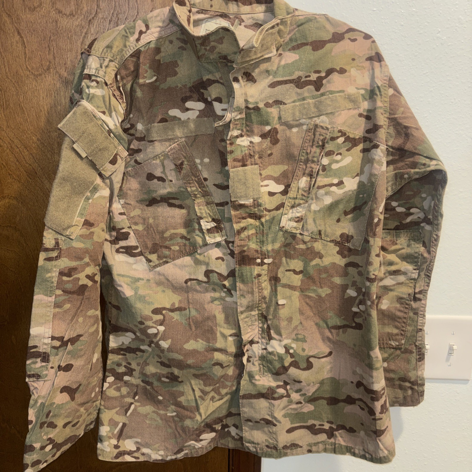 Army Combat Coat Size Medium Long Flame Resistant Perimeter Insect Guard