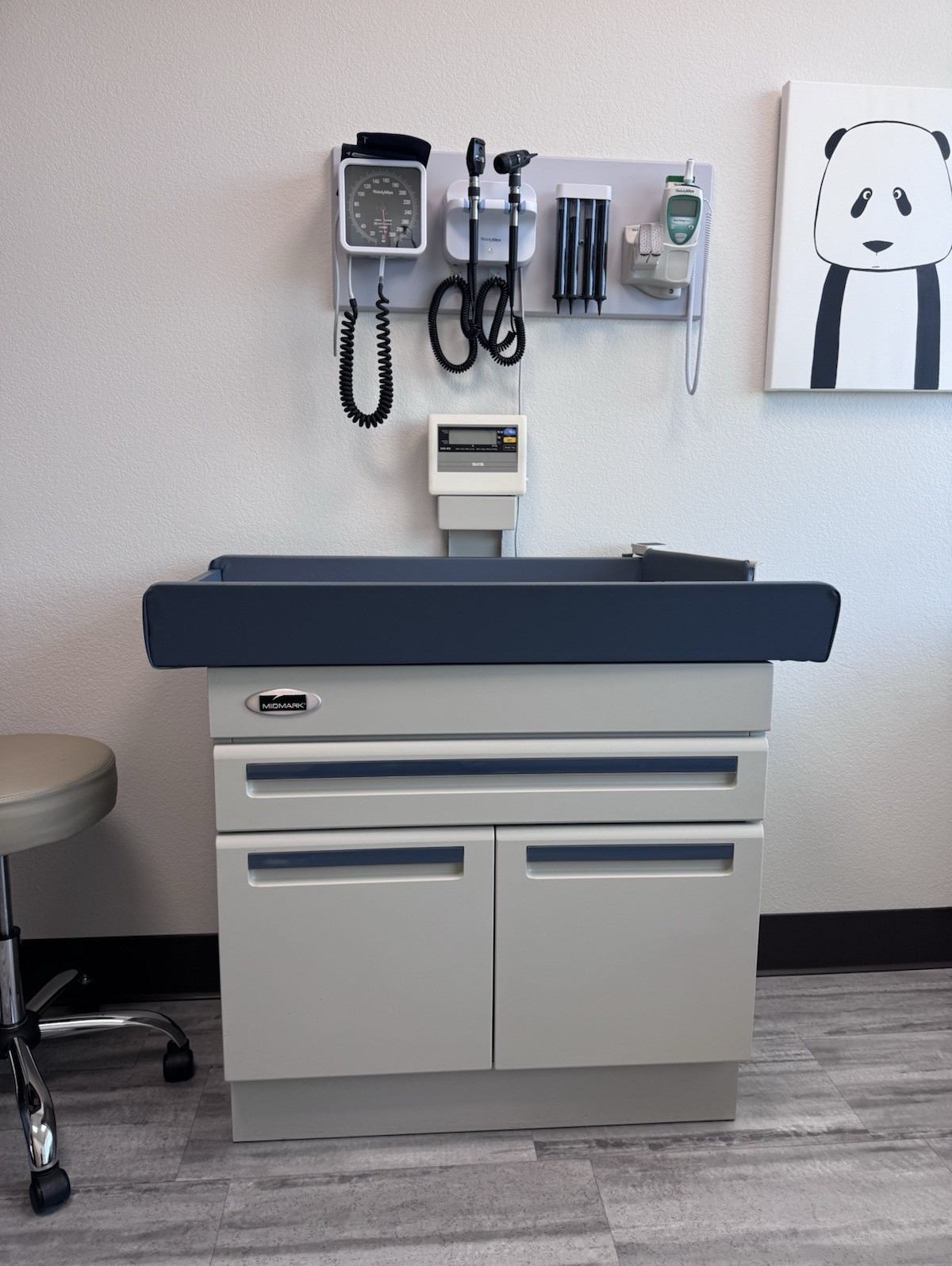 Ritter by Midmark 204 Medical Examination Table for Family Medicine Practice