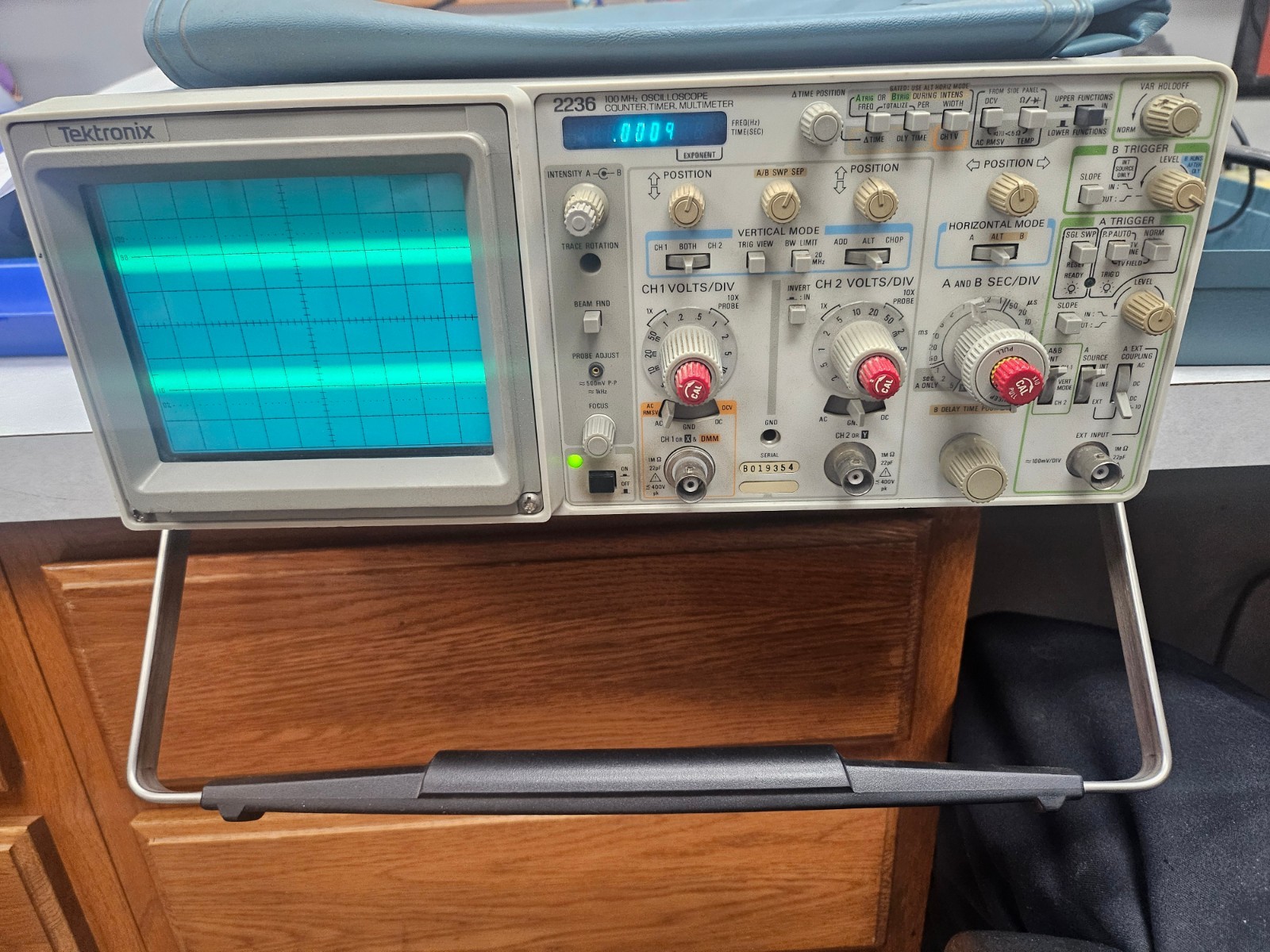 Tektronix 2236 Analog Oscilloscope
