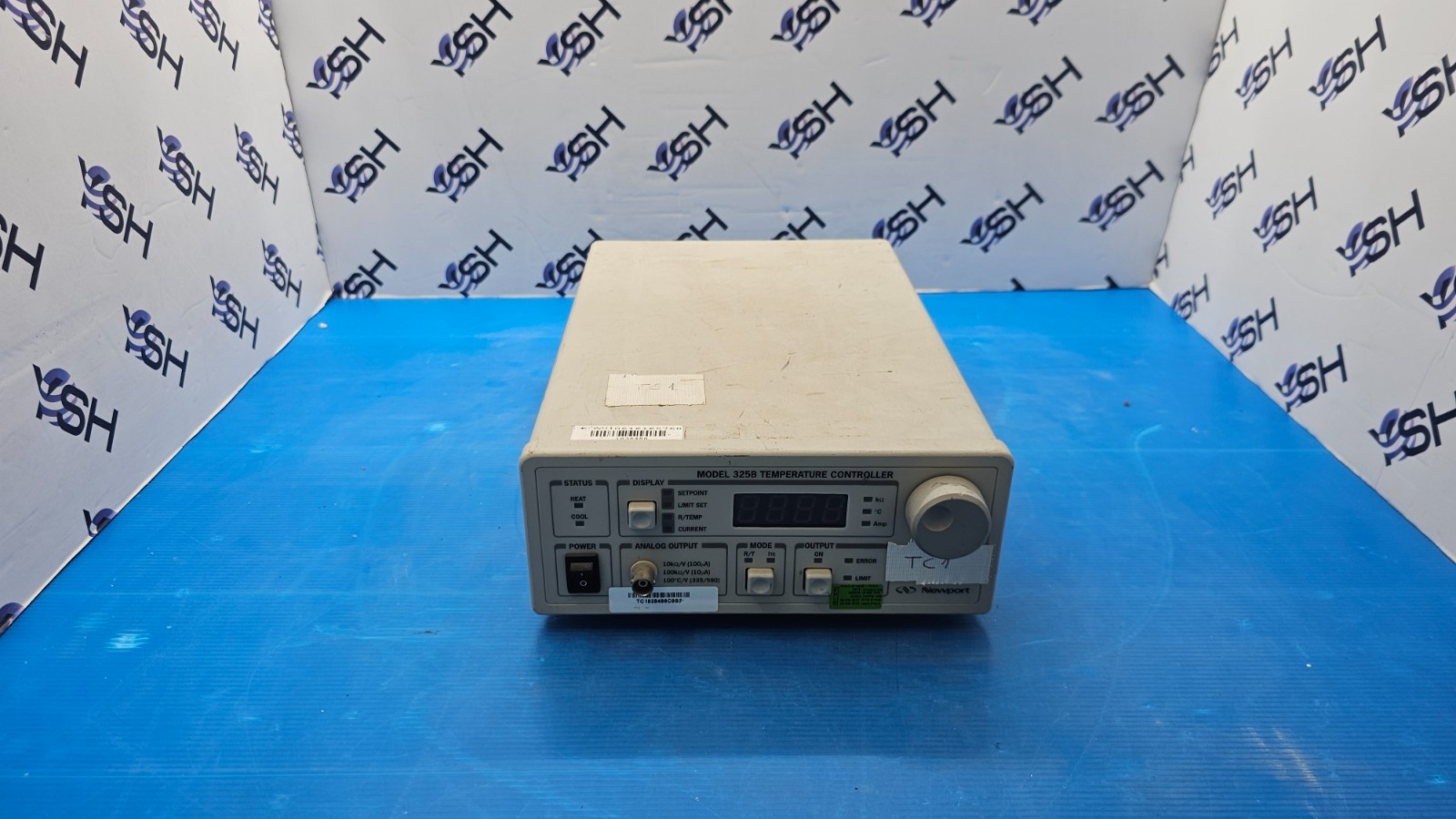 Newport 325B temperature controller