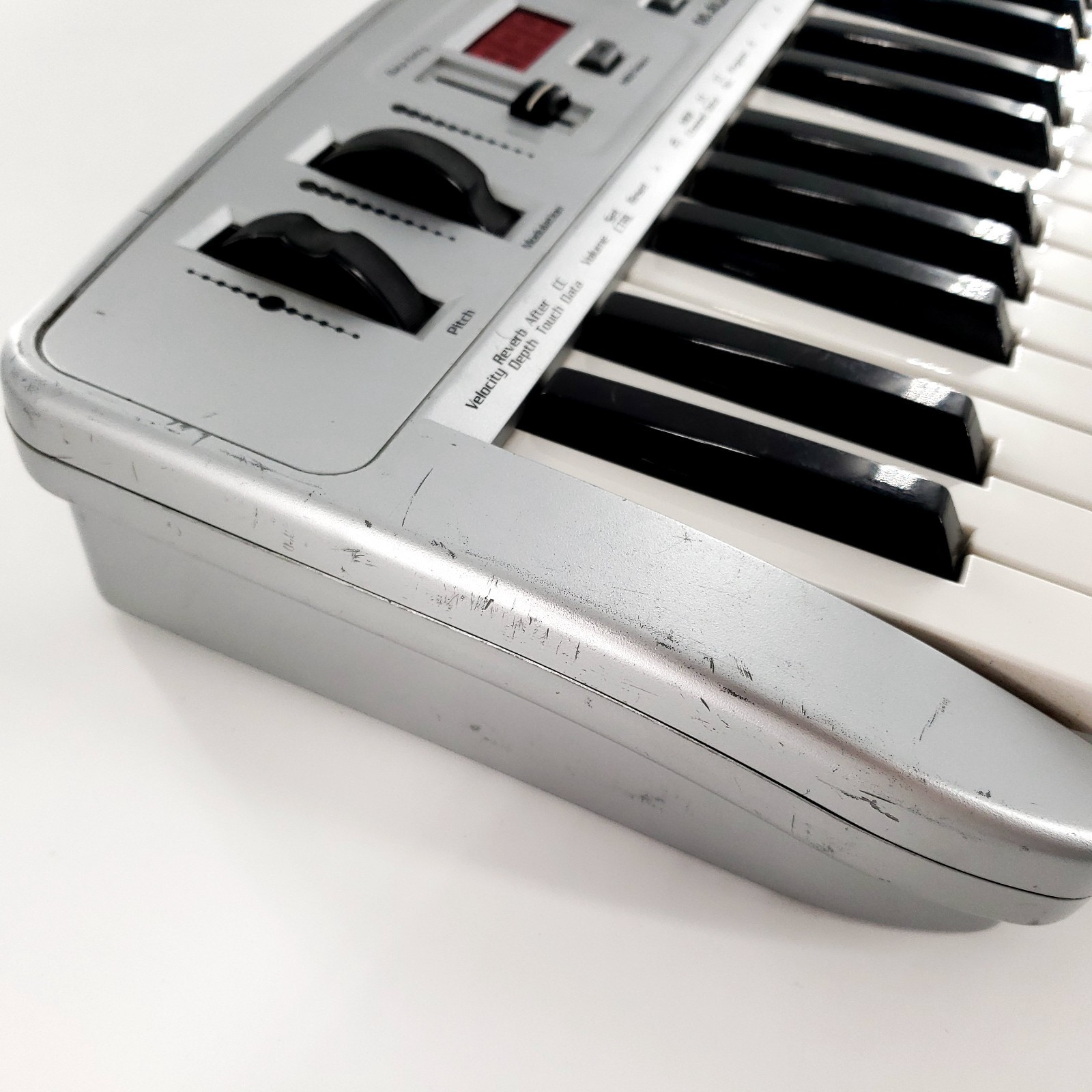 M-Audio Oxygen 8 MIDI Controller Keyboard w/ USB Cable Tested & Works