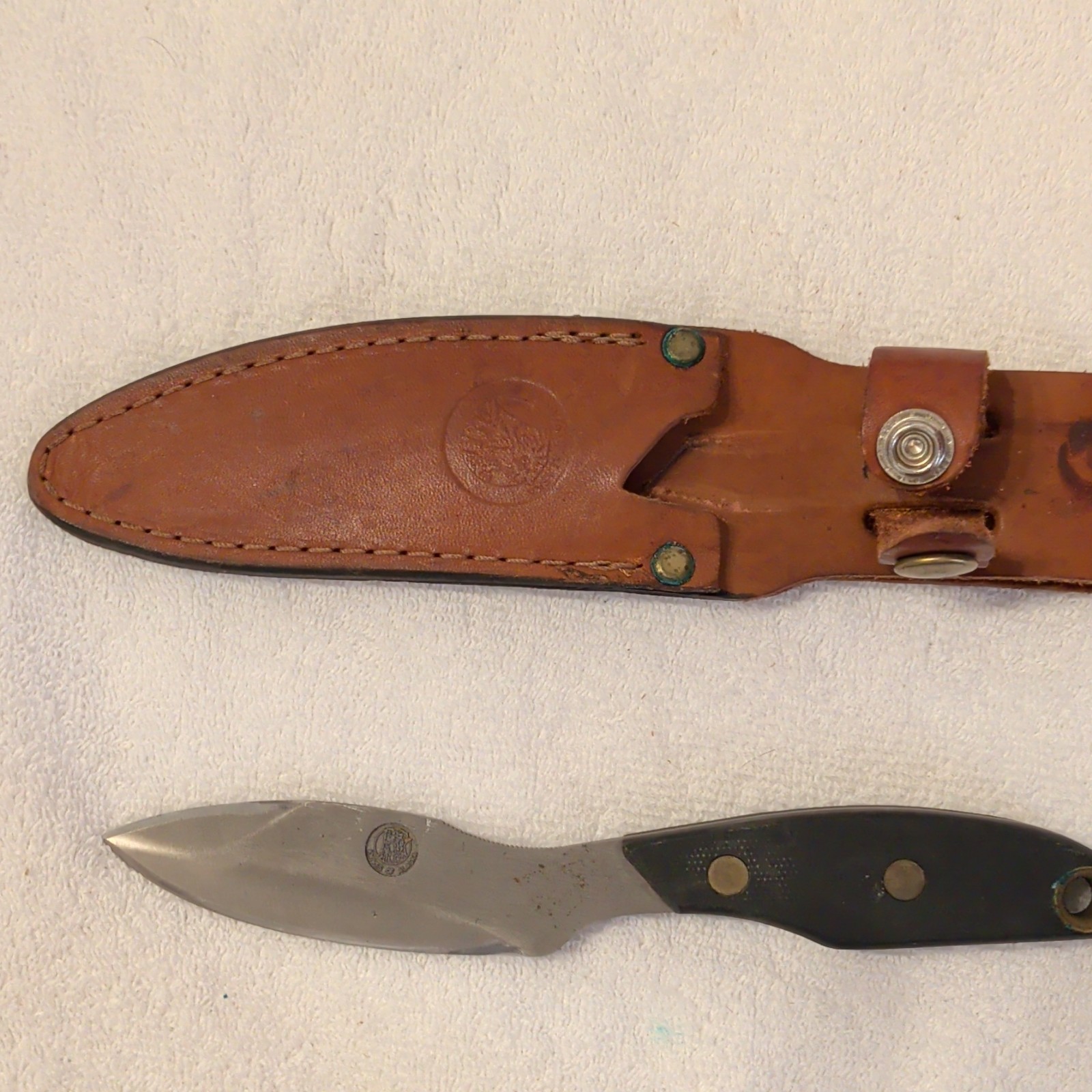 Knives of Alaska MAGNUM ALASKAN Hunting Knife 4in SS Straight, Sheath