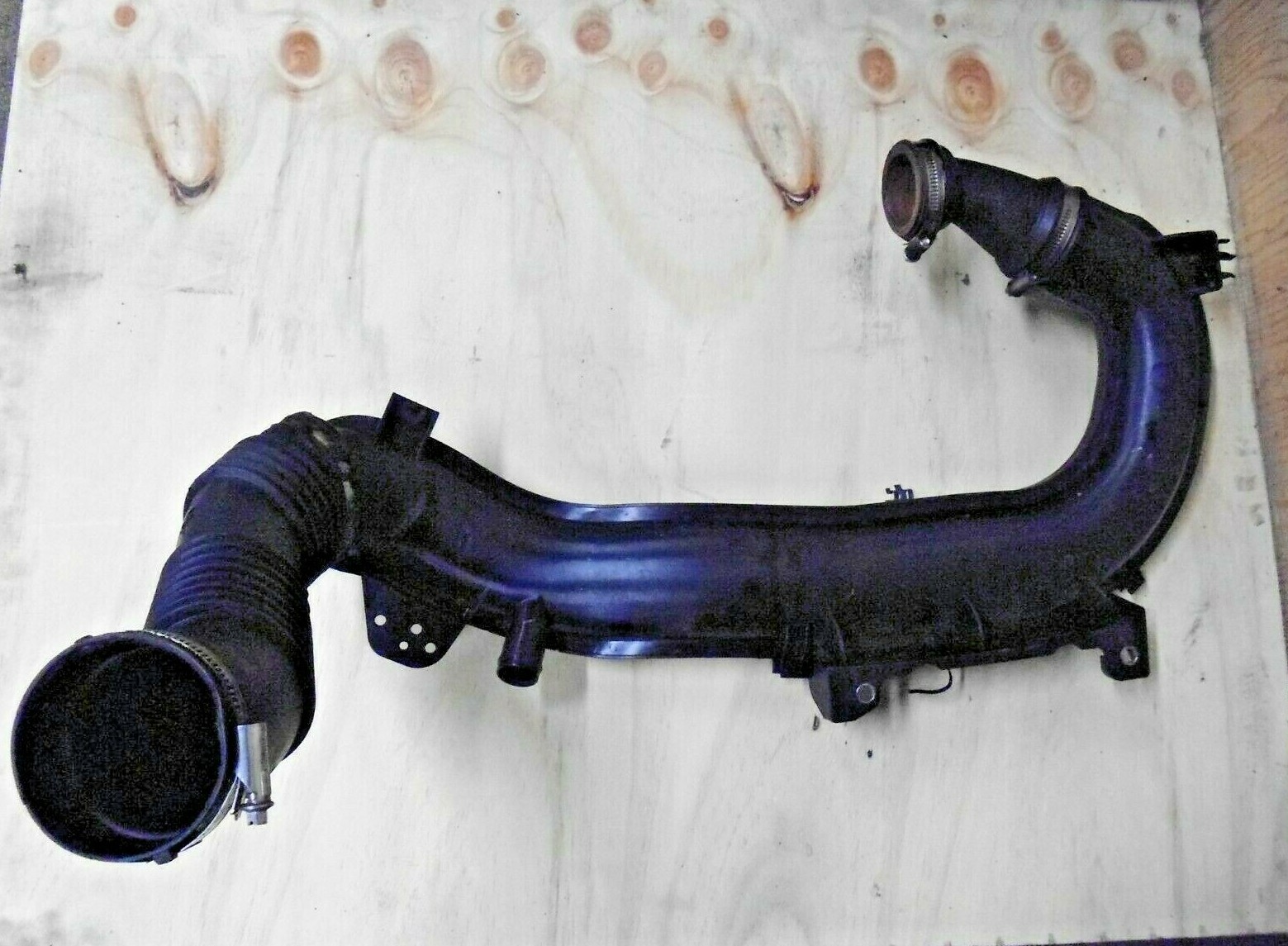 FORD MONDEO / S MAX 2.0 DIESEL AIR INTAKE CROSSOVER PIPE AG91-9C623-A 2010- 2015