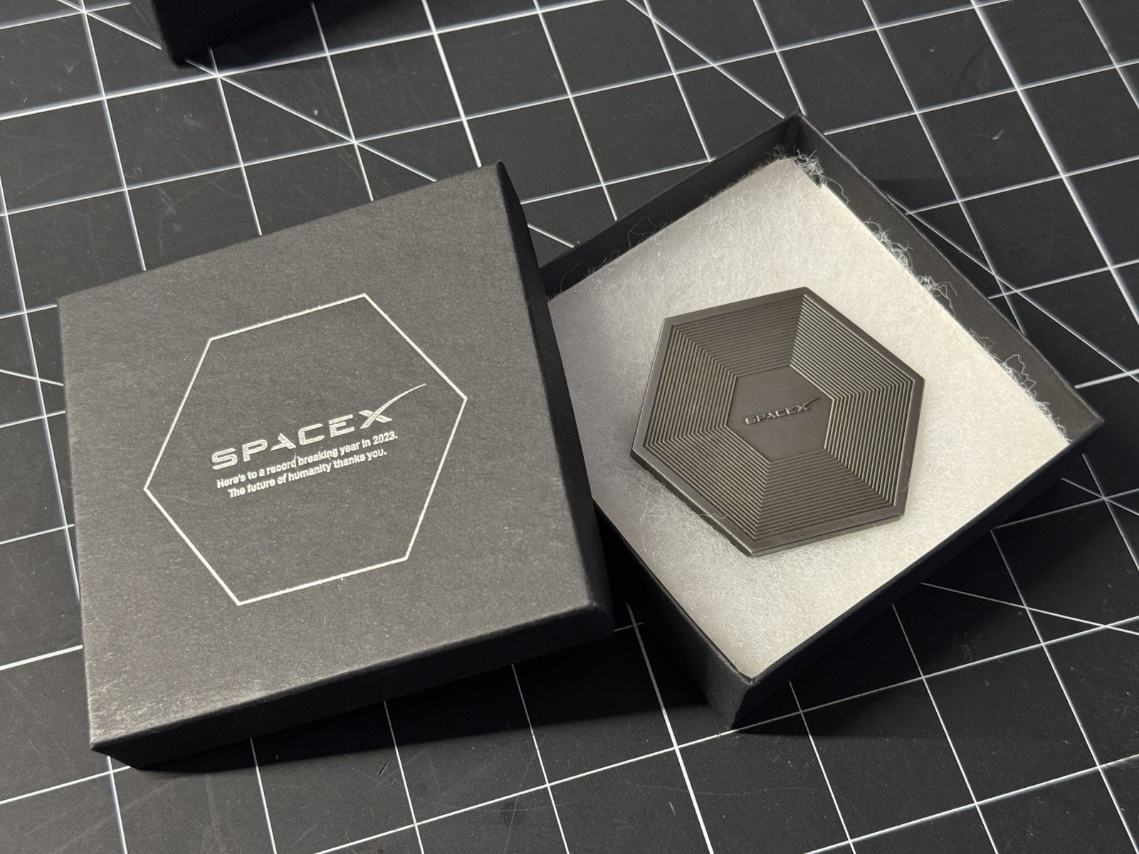 RARE SpaceX 2023 Commemorative Collectible Medallion Employees Only!