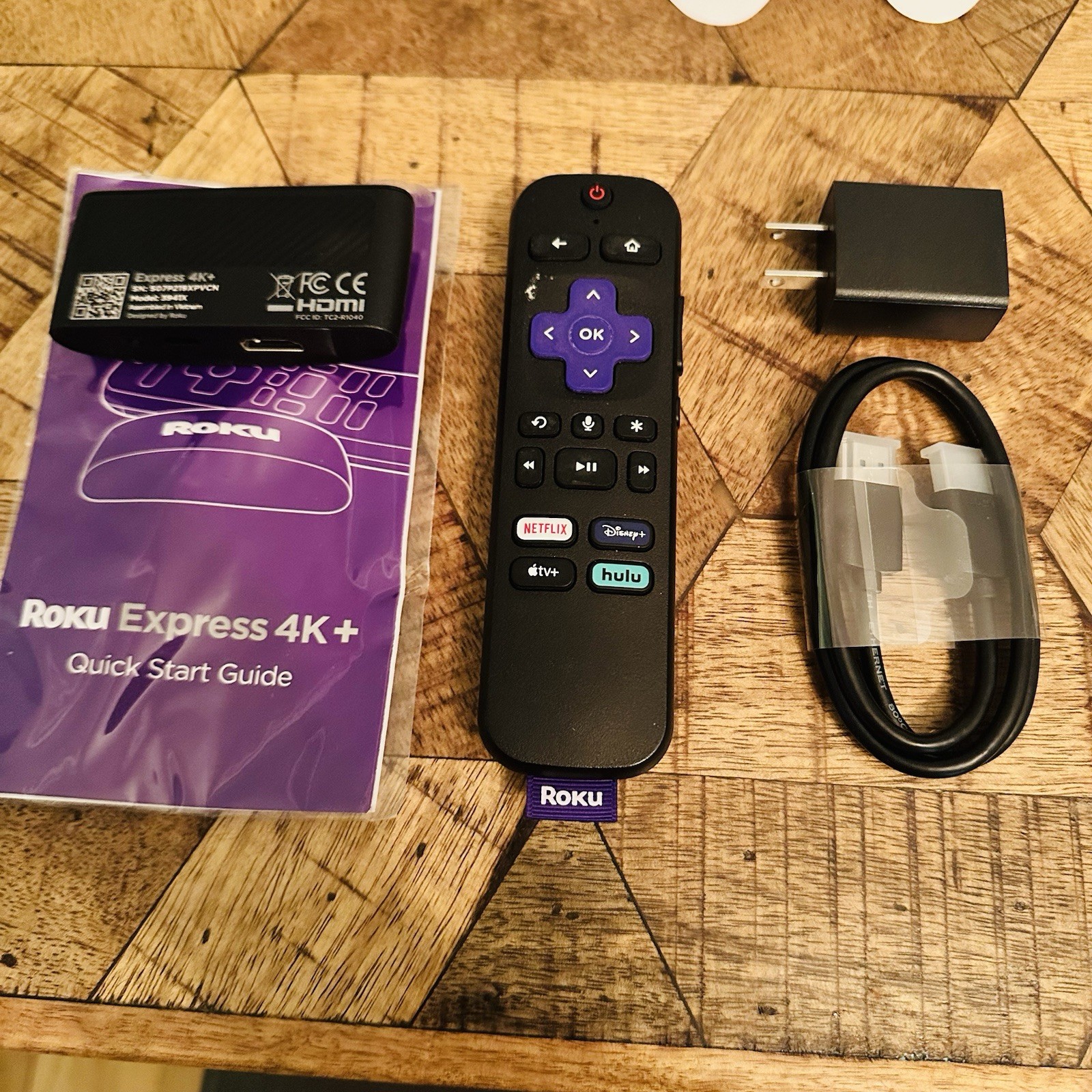 Roku Express 4K+ Plus HDR Media Streaming Player Model 3941X - with remote