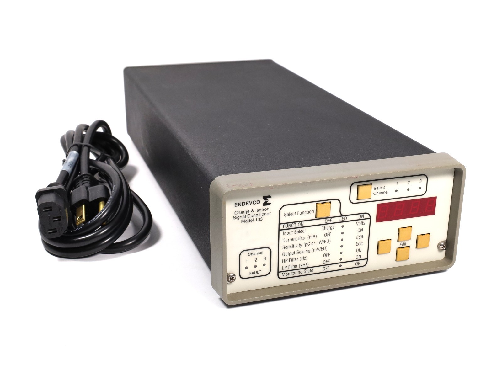 Endevco 133 Charge & Isotron PE/IEPE Signal Conditioner