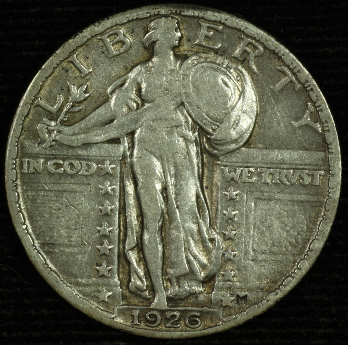 Standing Liberty Silver Quarter. 1926 P. Choice Very Fine. Lot # 9049-82-600