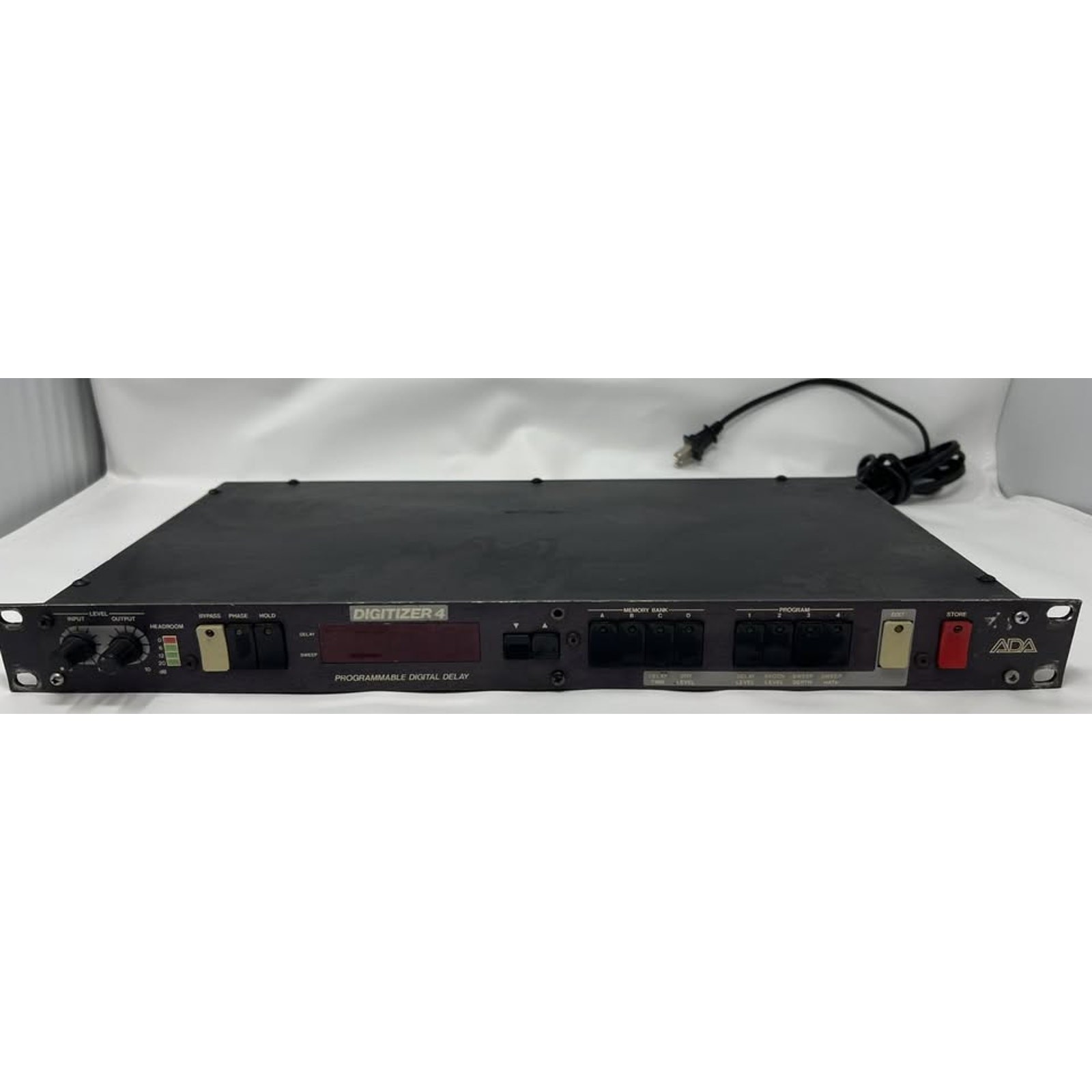 Vintage ADA Digitizer 4 Programmable Digital Delay (80s Rack Gear)