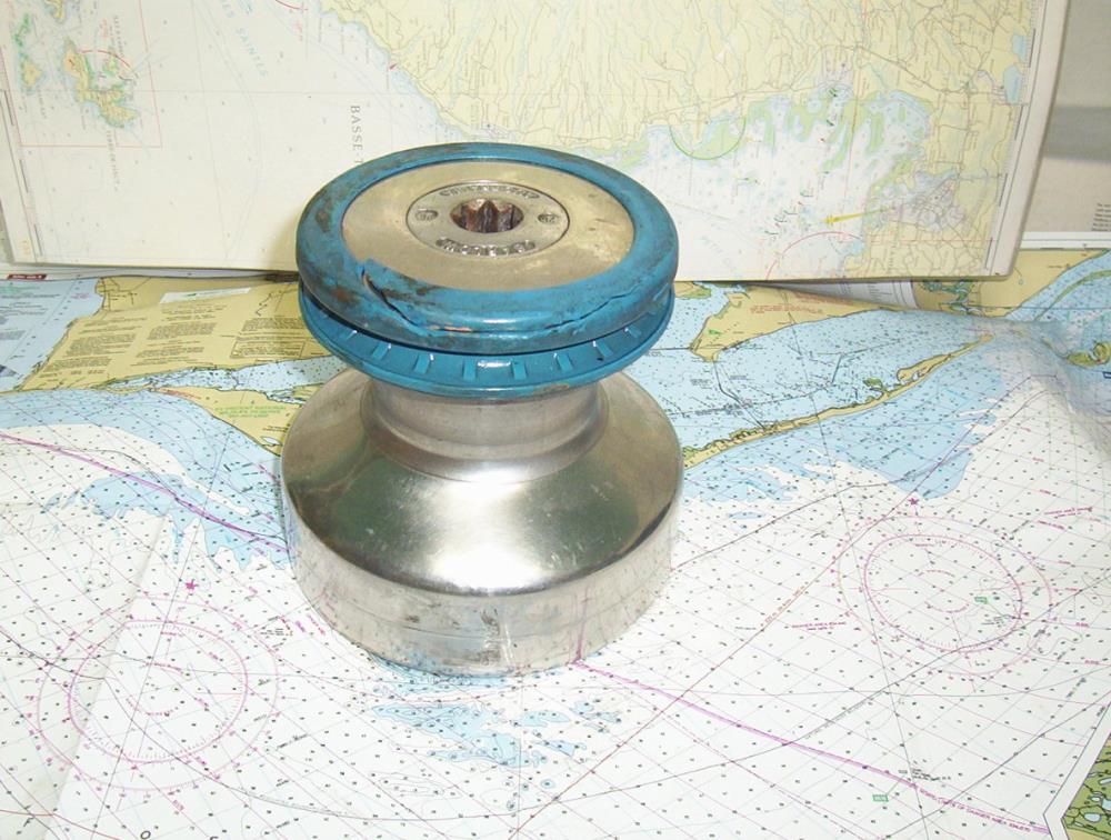 Boaters’ Resale Shop of TX 2306 2447.05 BARLOW 26 TWO SPEED WINCH w TORN WINCHER