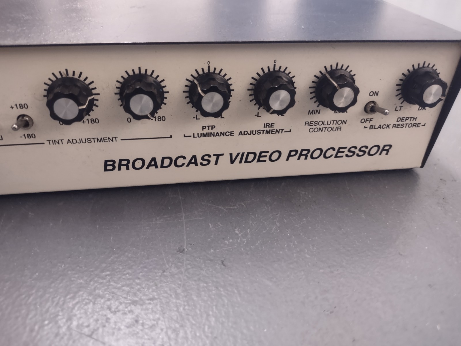 Elite Video BVP-4 Broadcast Video Processor Color Correction Split Screen