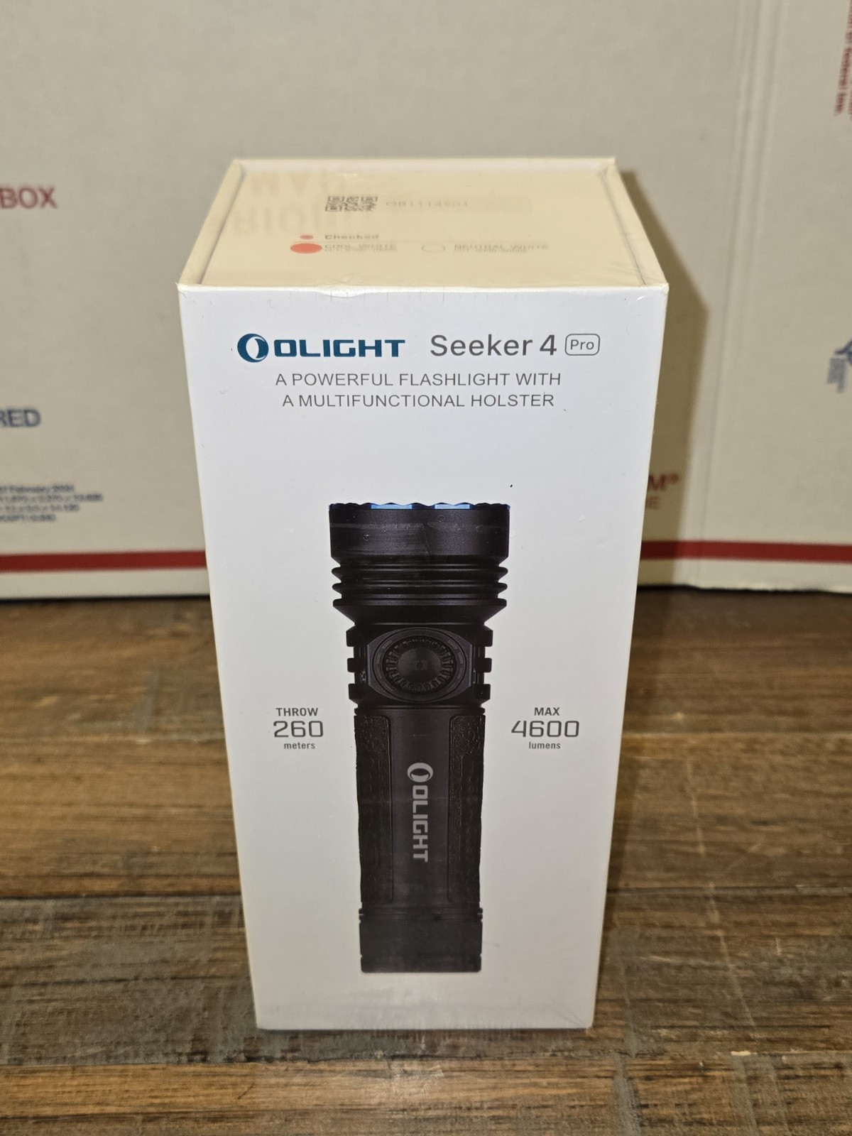 OLIGHT Seeker 4 pro Rechargeable 4600 Lumens Ultra-Bright Cool White Flashlight
