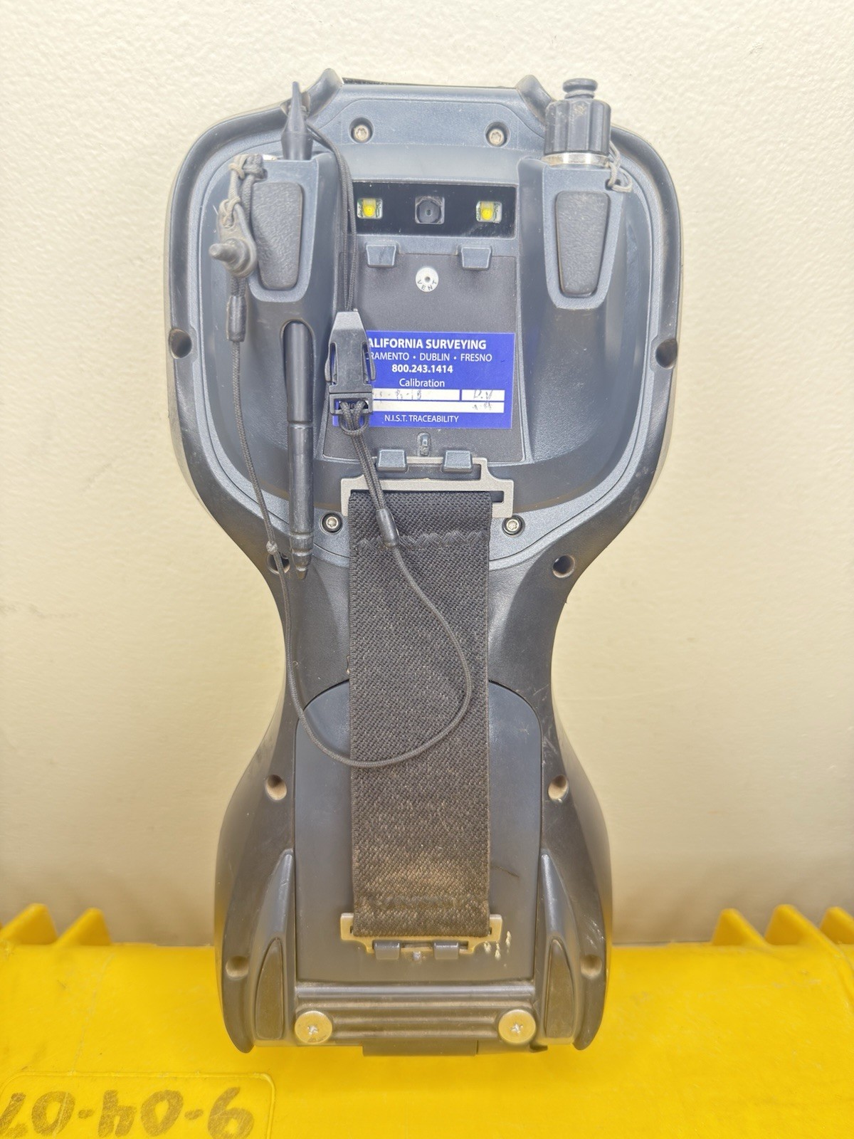 Trimble R8 Model 2GPS Base Rover RTK System 450-470MHz / Trimble TSC3 Controller