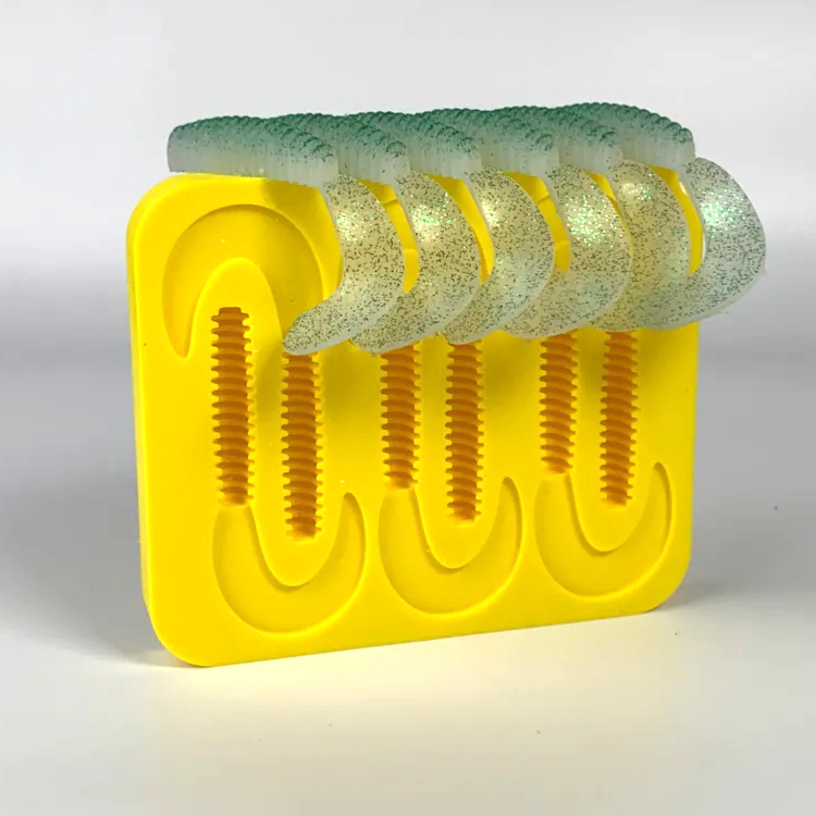 Soft Plastic Bait Mold 5 Inch Swimming Grub Paddle Tail Plastisol