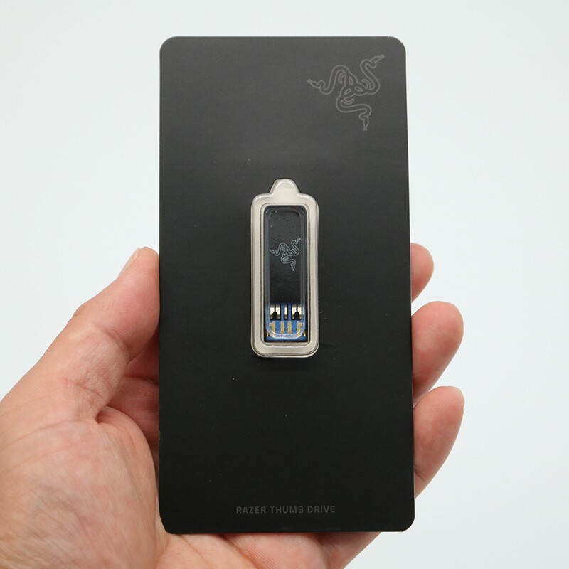 Razer Thumb Drive Flash Memory Card 8GB