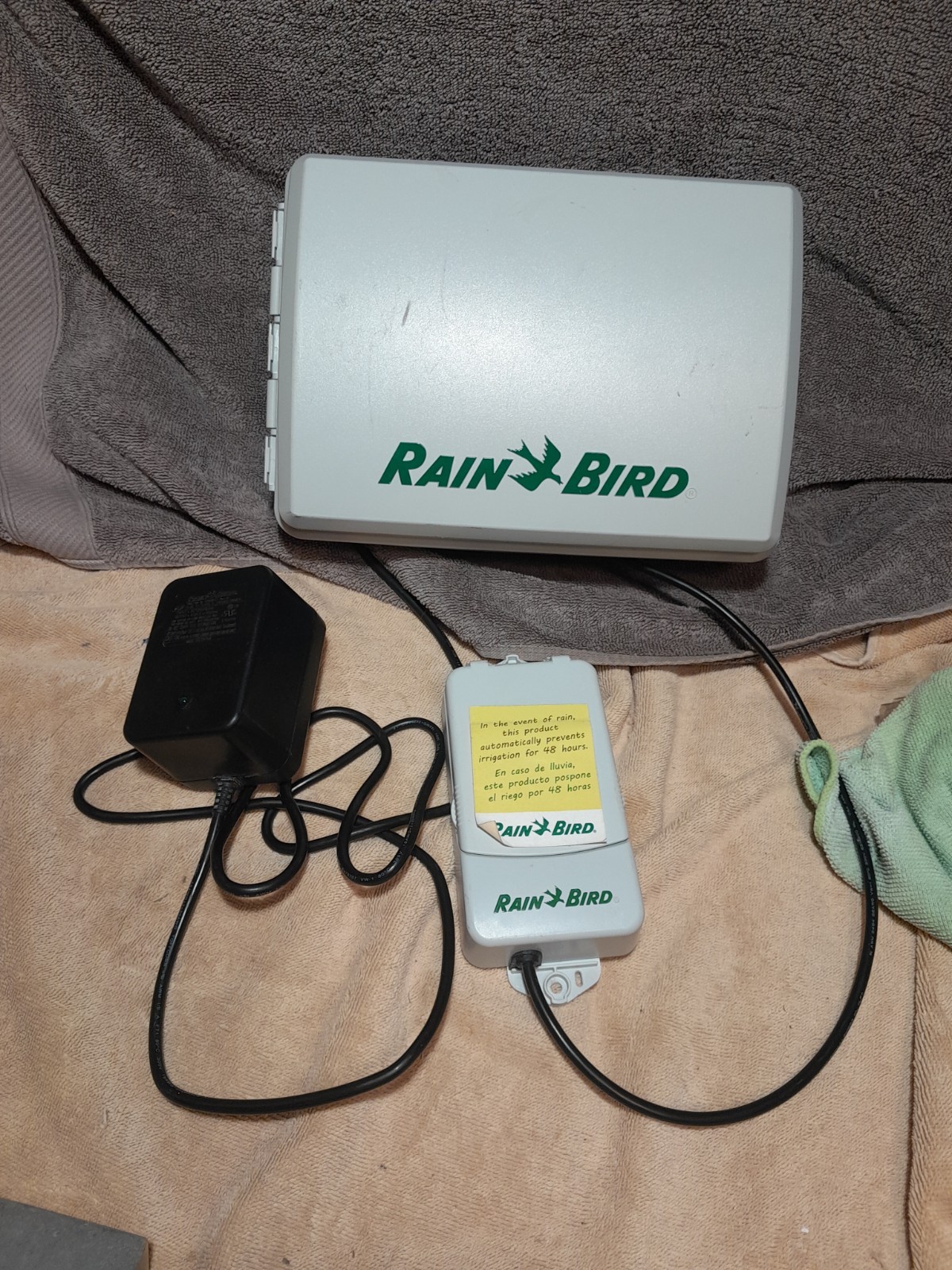 Rain Bird ESP-SMTe Sprinkler Controller With WR2-48 Sensor