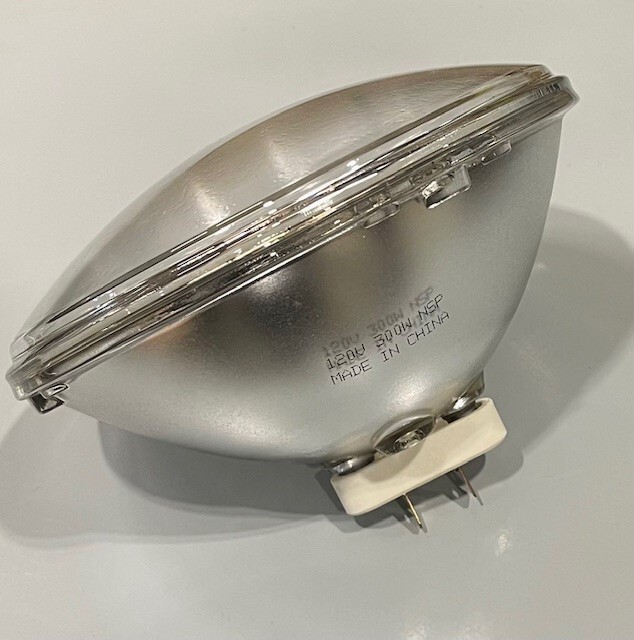 Industrial Performance PAR56 300W Medium Flood Light bulb Mogul End Prong