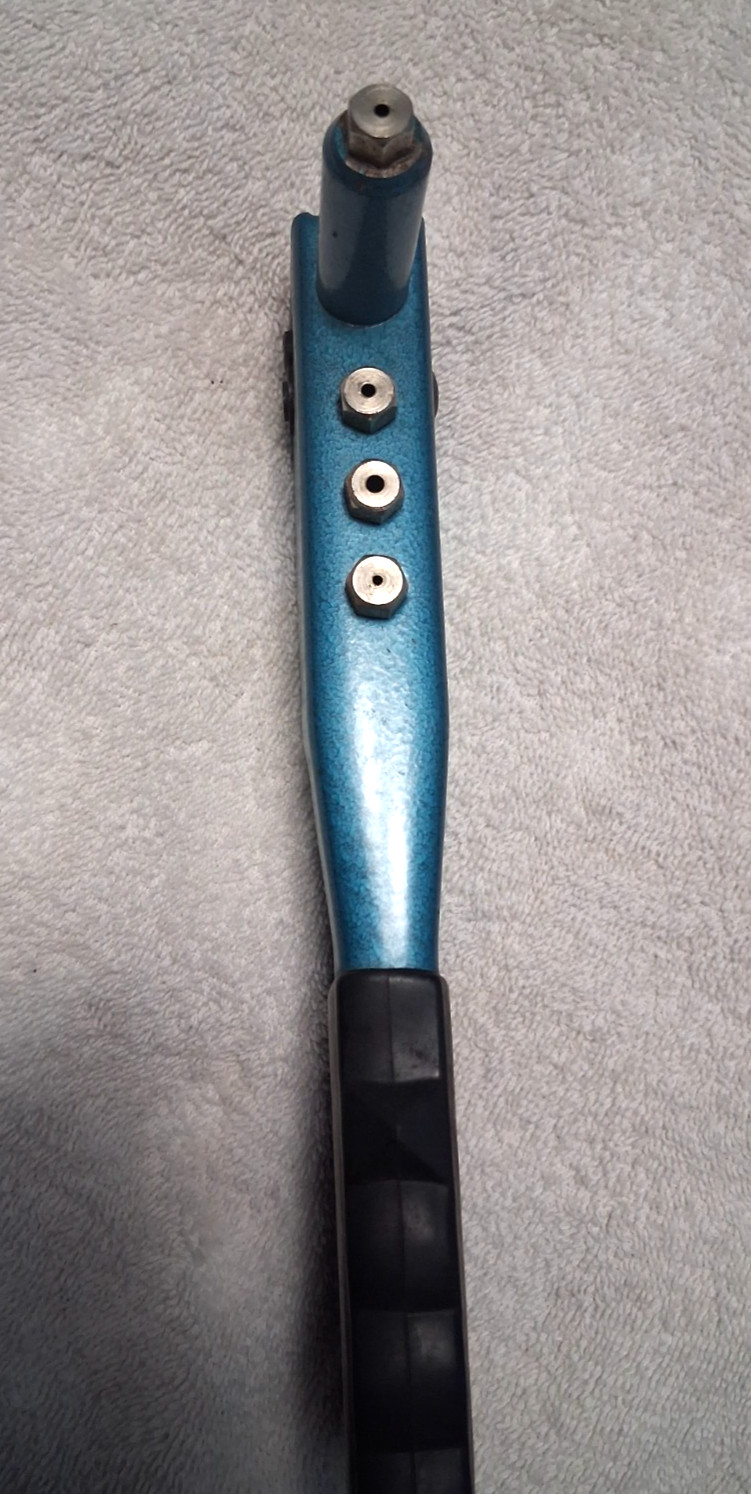 Heavy Hand Riveter Rivet Gun Pop Rivet Gun