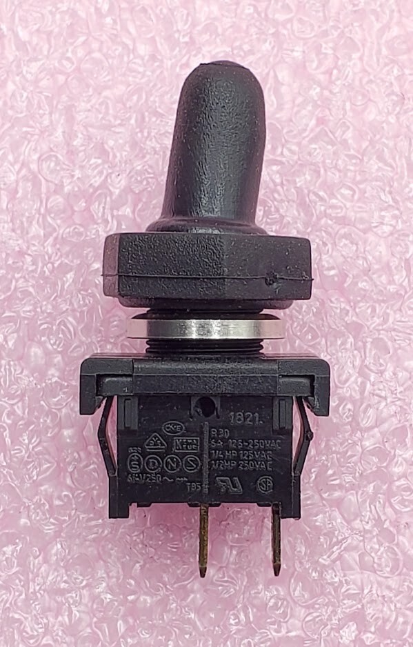 Lot of 2 MARQUARDT 1821 1101 Toggle Switch, SPST W/343.001.023 Weatherproof Boot