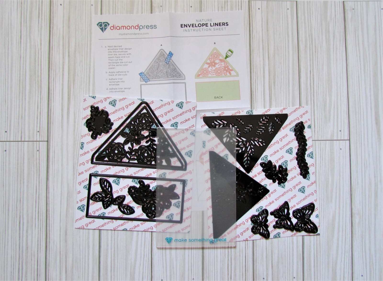 Diamond Press Envelope Liner Nature Nesting 13pc Die Set 751397 Butterfly Leaves