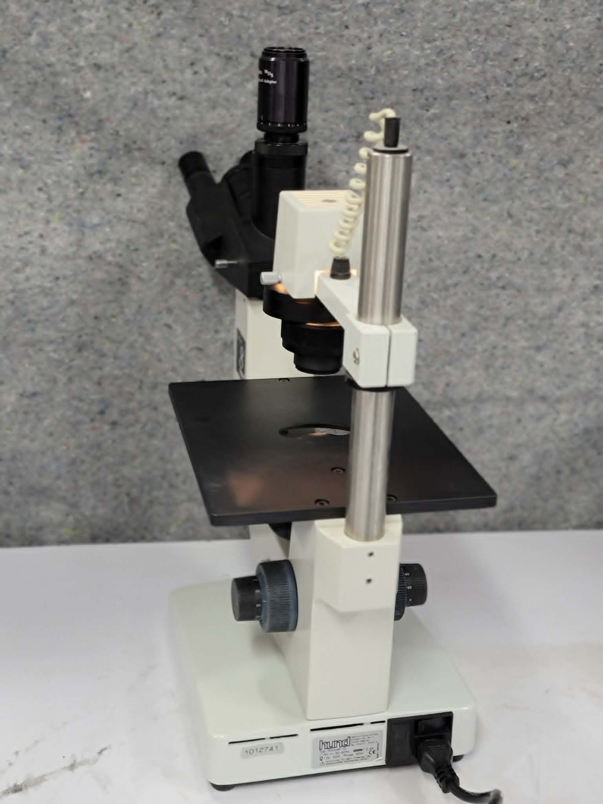 Hund Wetzlar Wilovert 30 Westover Series 8 Inverted Laboratory Microscope