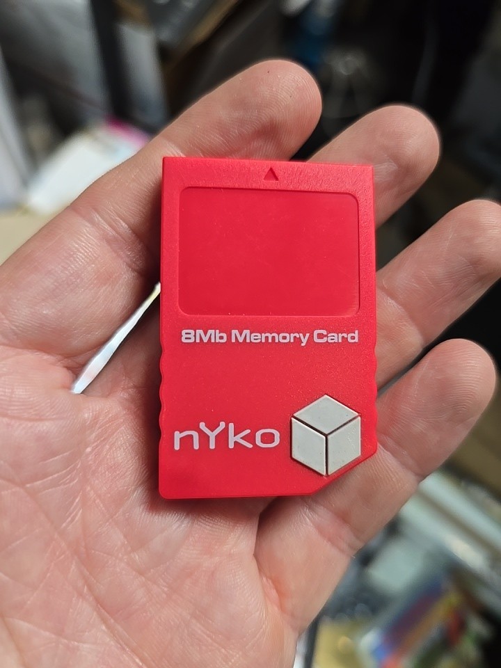 Nyko 8MB Memory Card for Nintendo GameCube Red - Tested