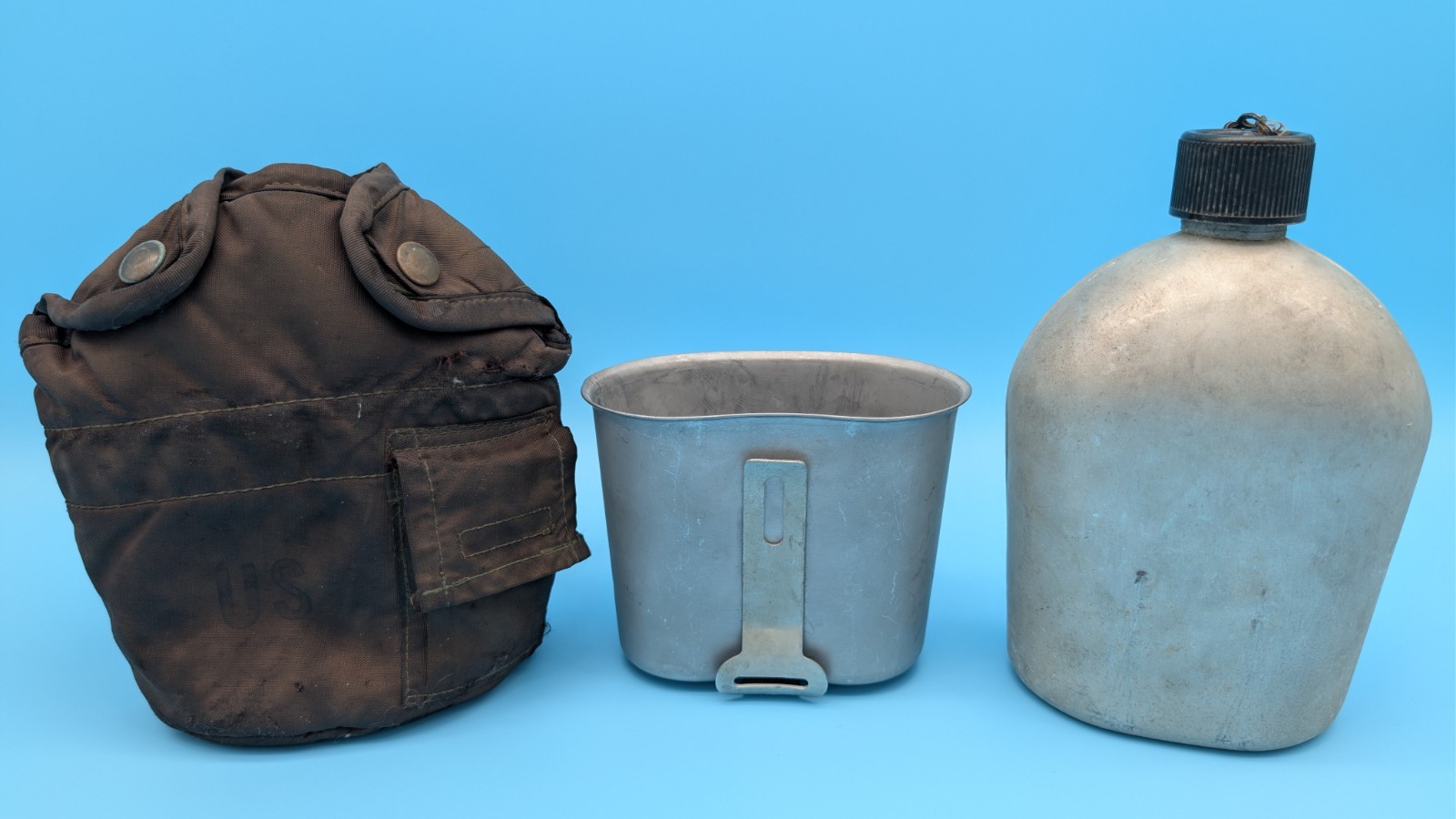 US Army Canteen Mirro 1956 with West Bend Canteen Cup 1962 & Canteen Cover LC-2