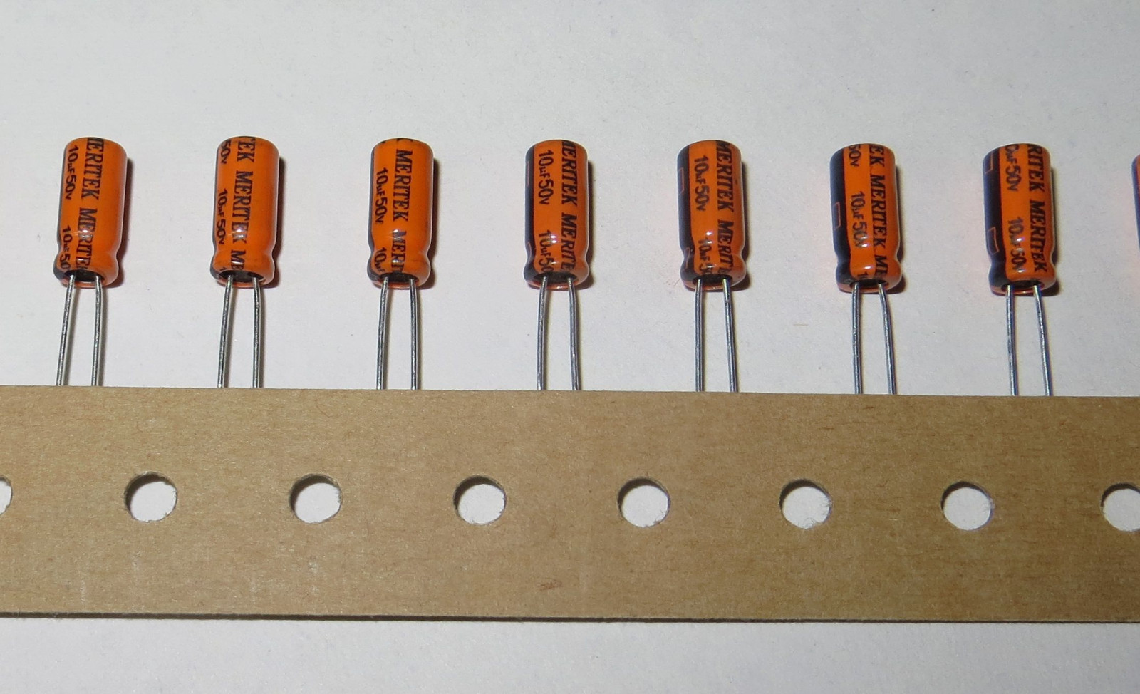 Lot of 50 10uF 50V 105C Electrolytic Capacitor  Meritek *** NEW ***  US Seller