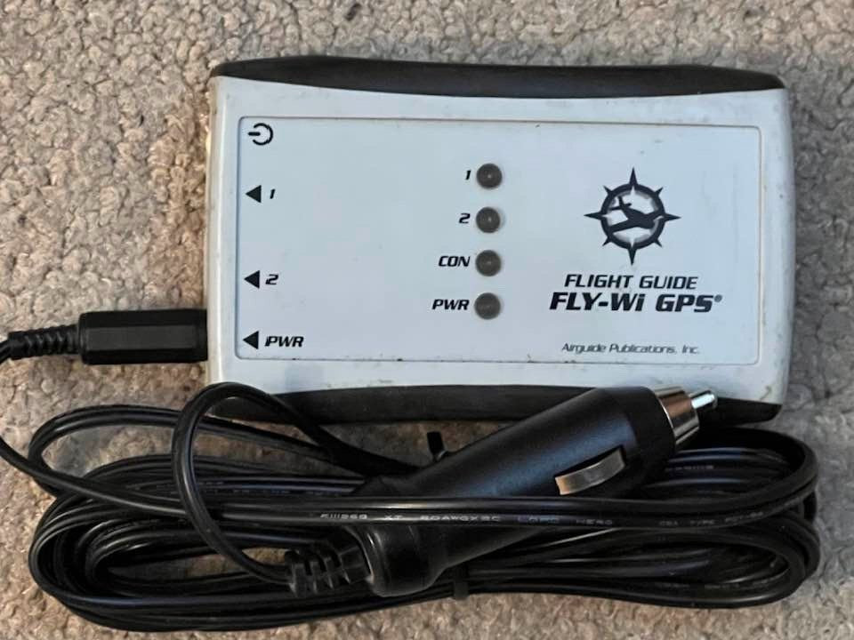 FLIGHT GUIDE FLY-WI GPS RECEIVER NO POWER AS IS