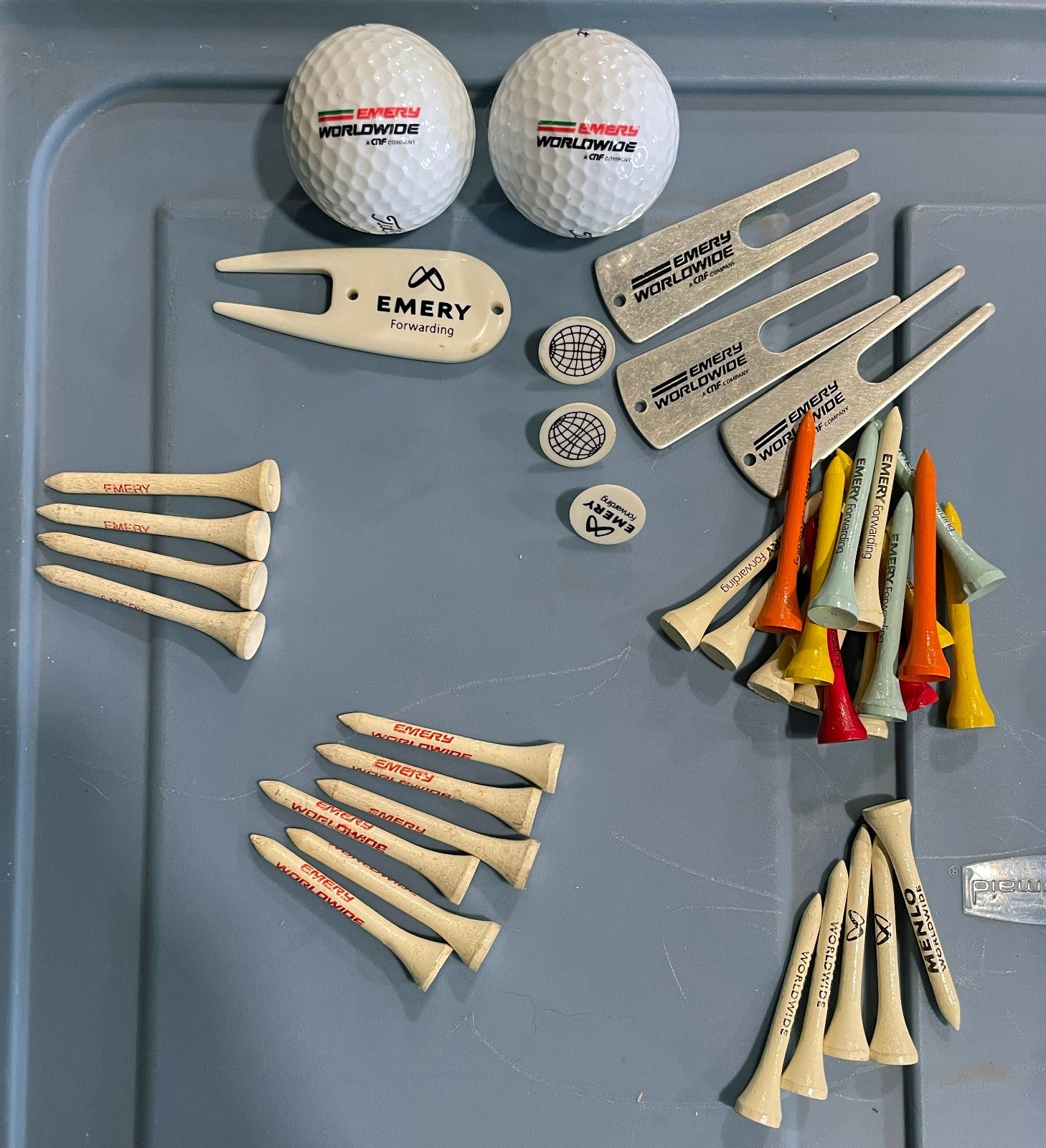 Emery/Menlo Worldwide & Forwarding Golf Paraphernalia