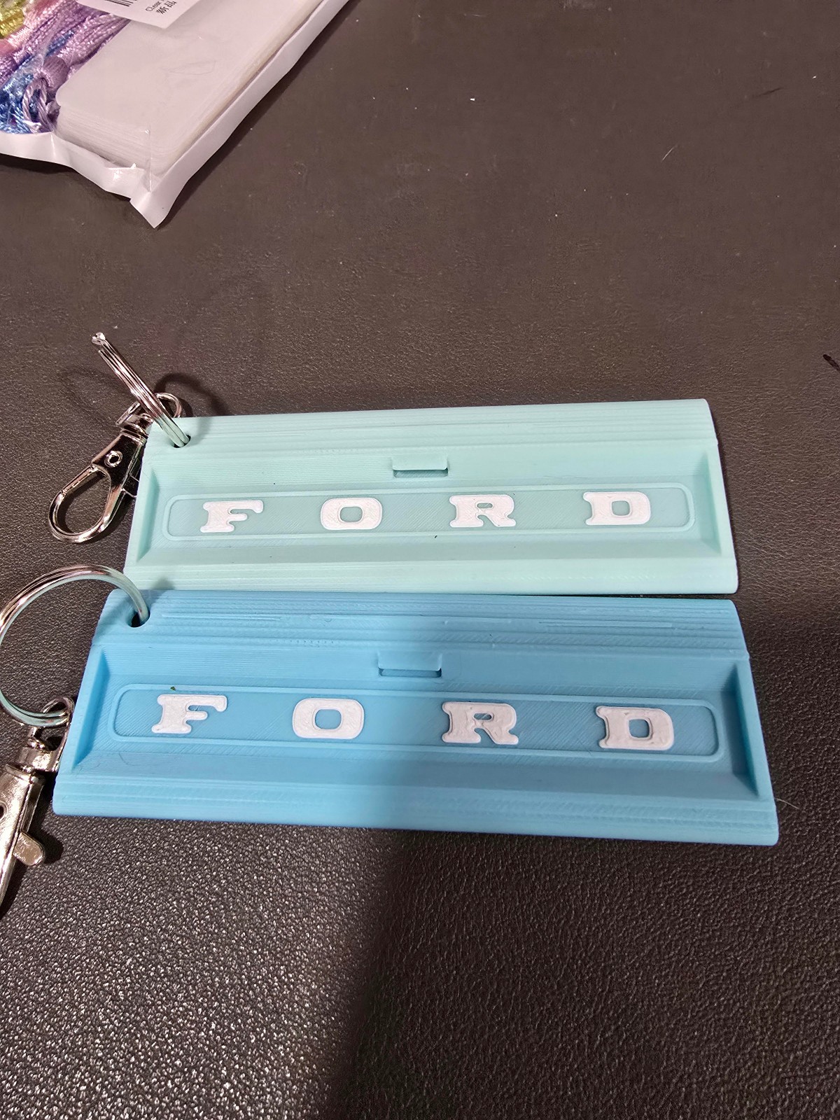 3D printed Ford Tailgate keychain