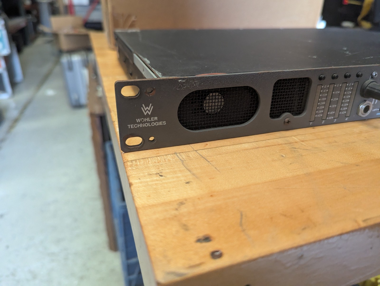 Wohler AMP1-S8SDA - SDI/AES 8-Channel Audio Monitor