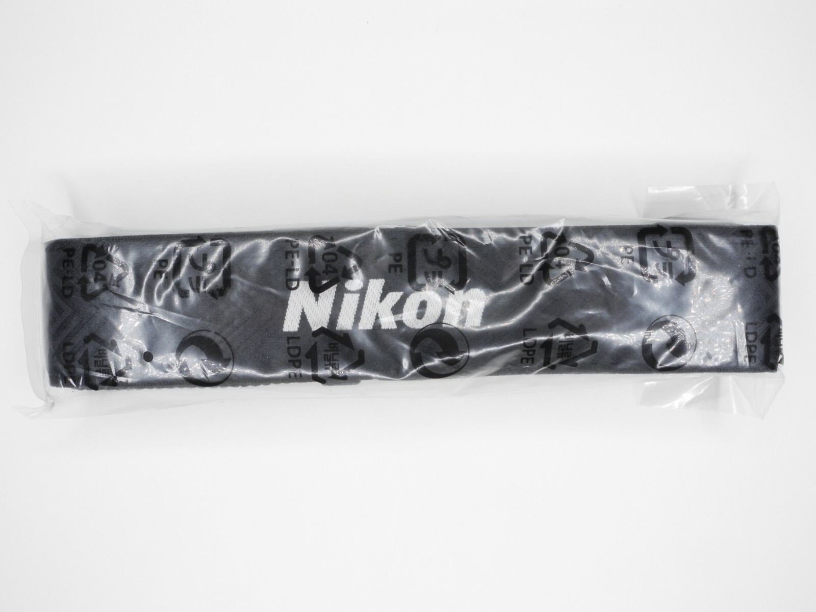 NEW Nikon AN-DC27 1 1/8" Black / White Camera Neck Strap For Z / SLR / DSLR