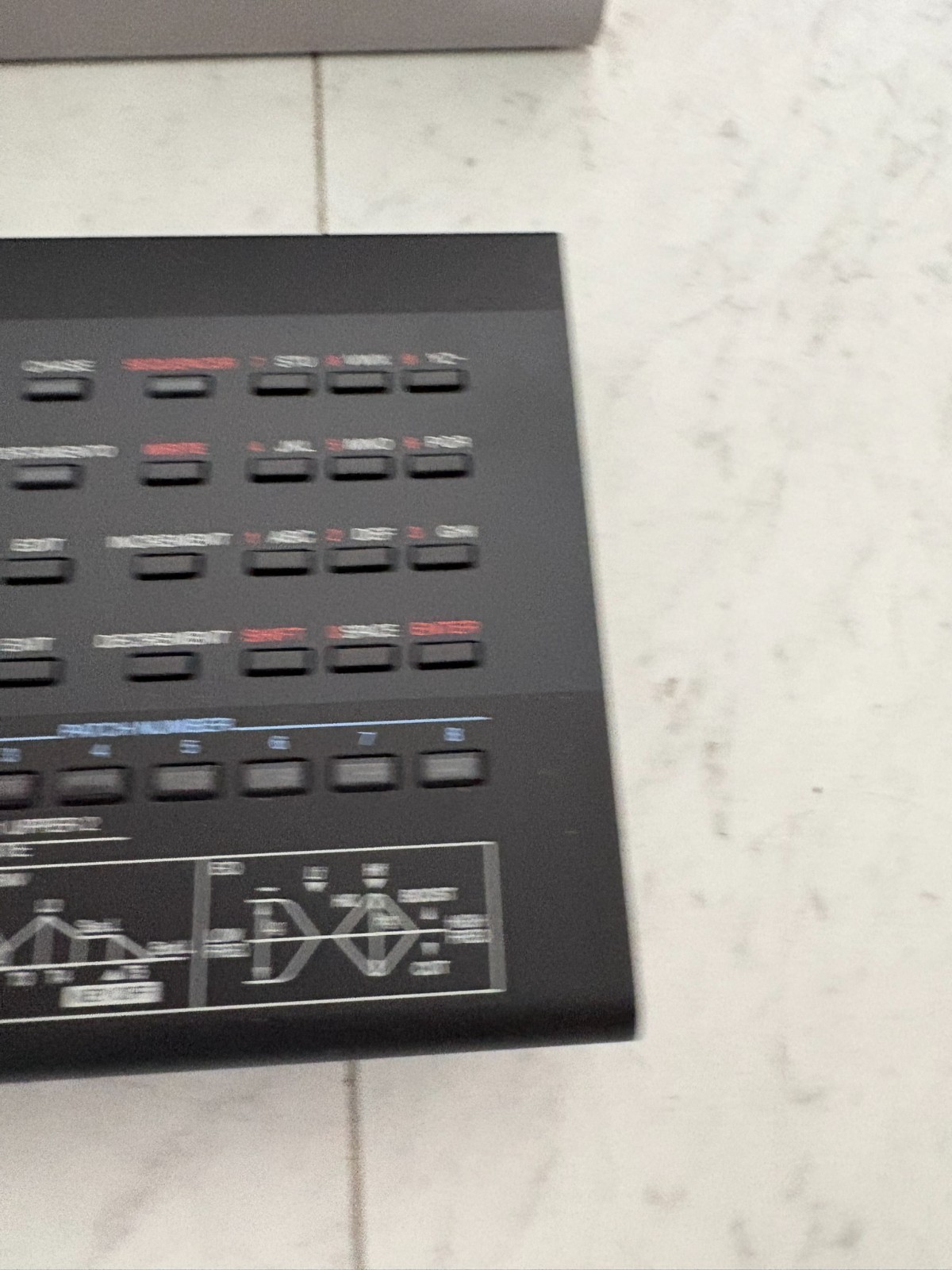 Roland D-05 Synthesizer