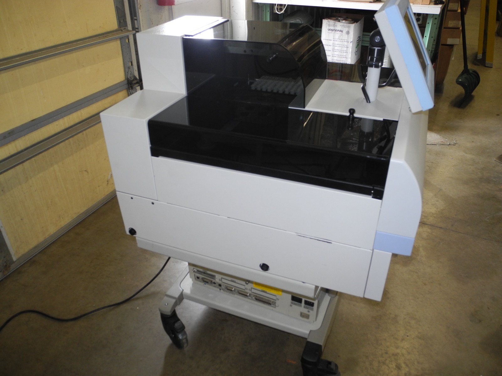 PERKIN ELMER MODEL 2470-0050 WIZARD 2 AUTOMATIC GAMMA COUNTER W/ WINDOWS XP