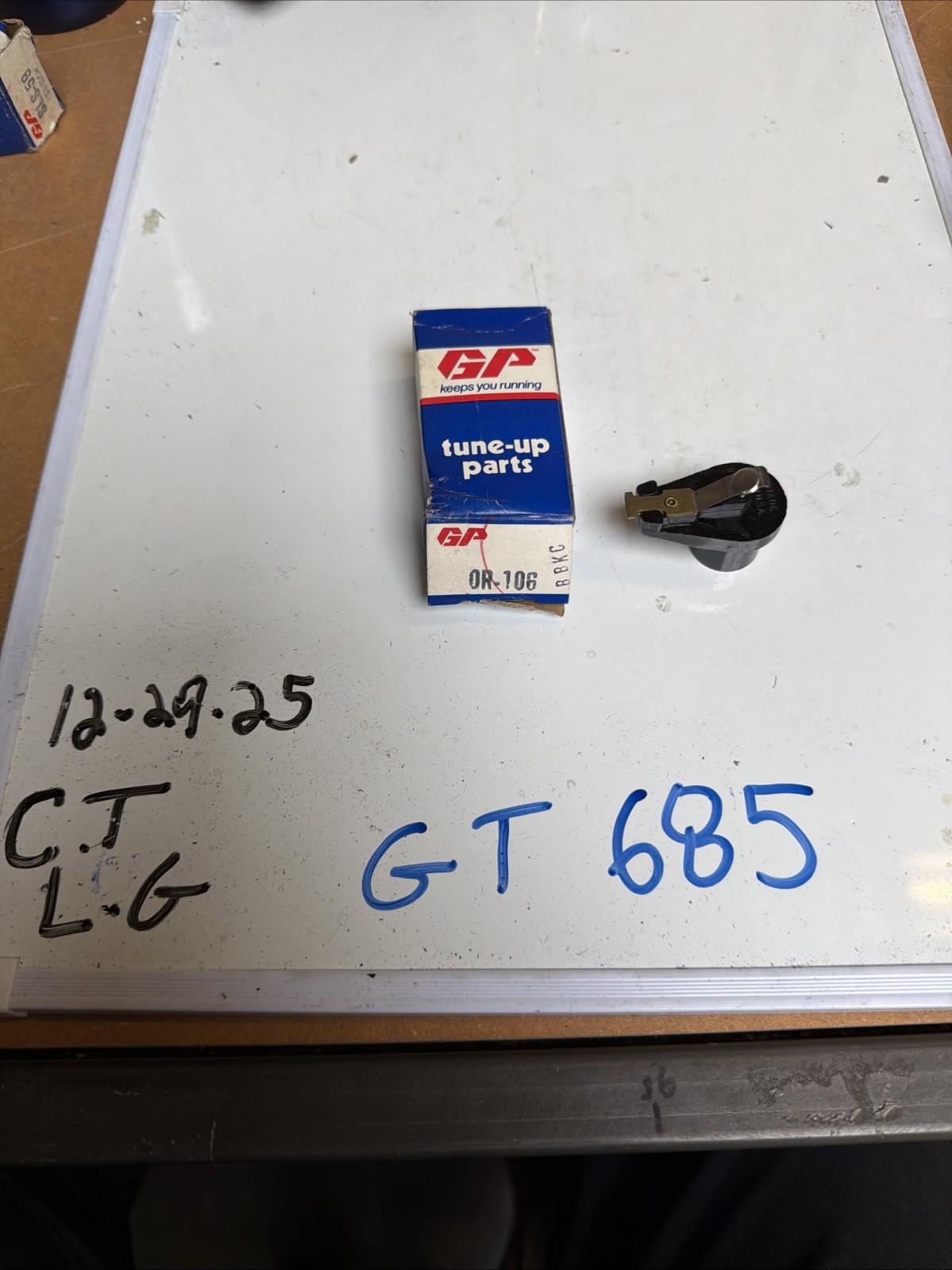 Genuine Guaranteed Parts OR106 Ignition Rotor Vintage NOS In Original Box