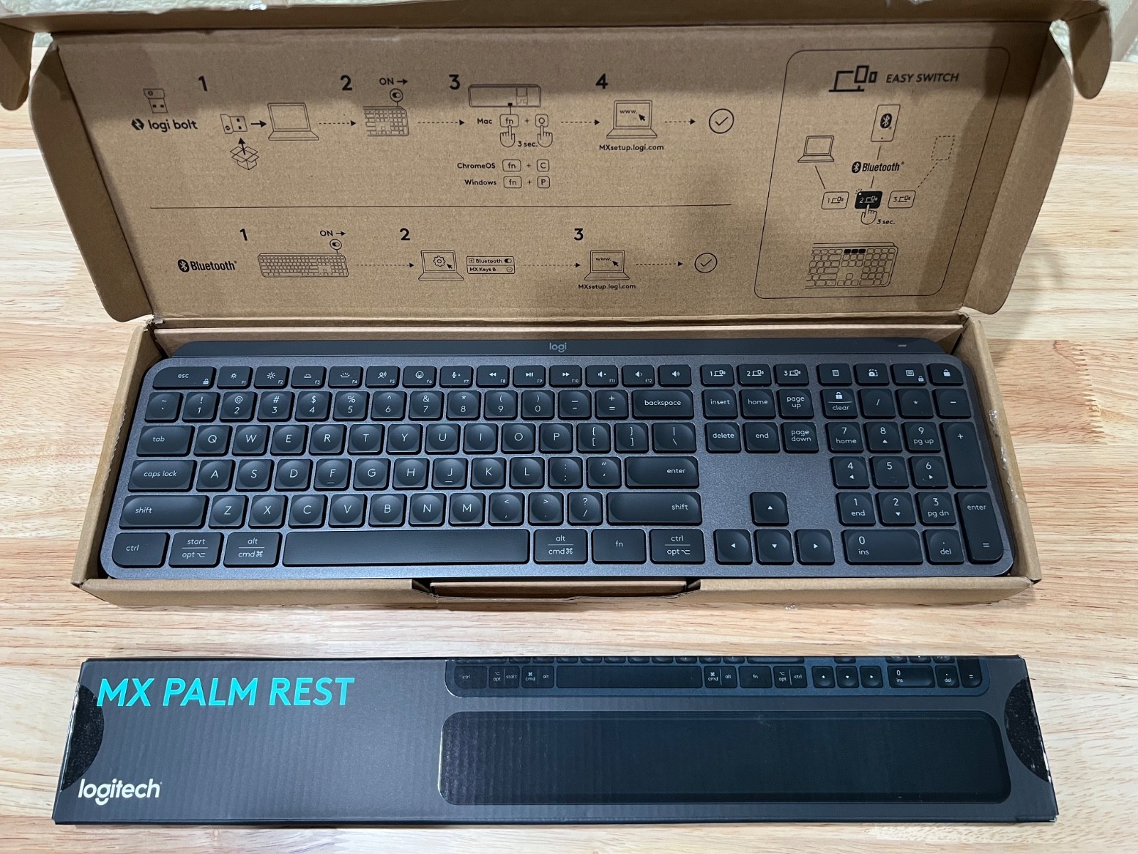 Logitech MX Keys Wireless Keyboard with Palm Rest - Graphite