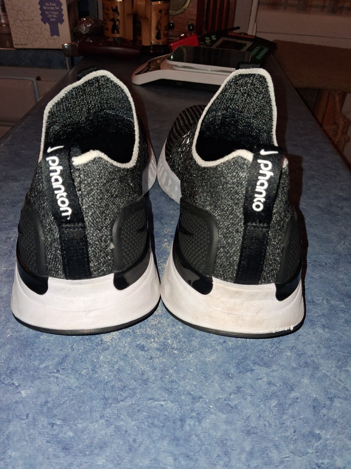 Men’s Nike React Phantom Run Flyknit 2 Oreo CJ0277-003 Size 12.5 Nice&Clean!