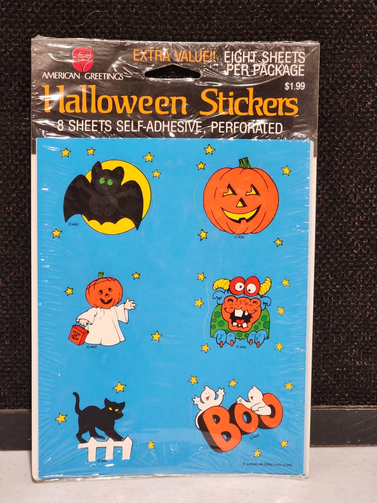 NEW VINTAGE 8 Sheets American Greeting Halloween 48 Stickers